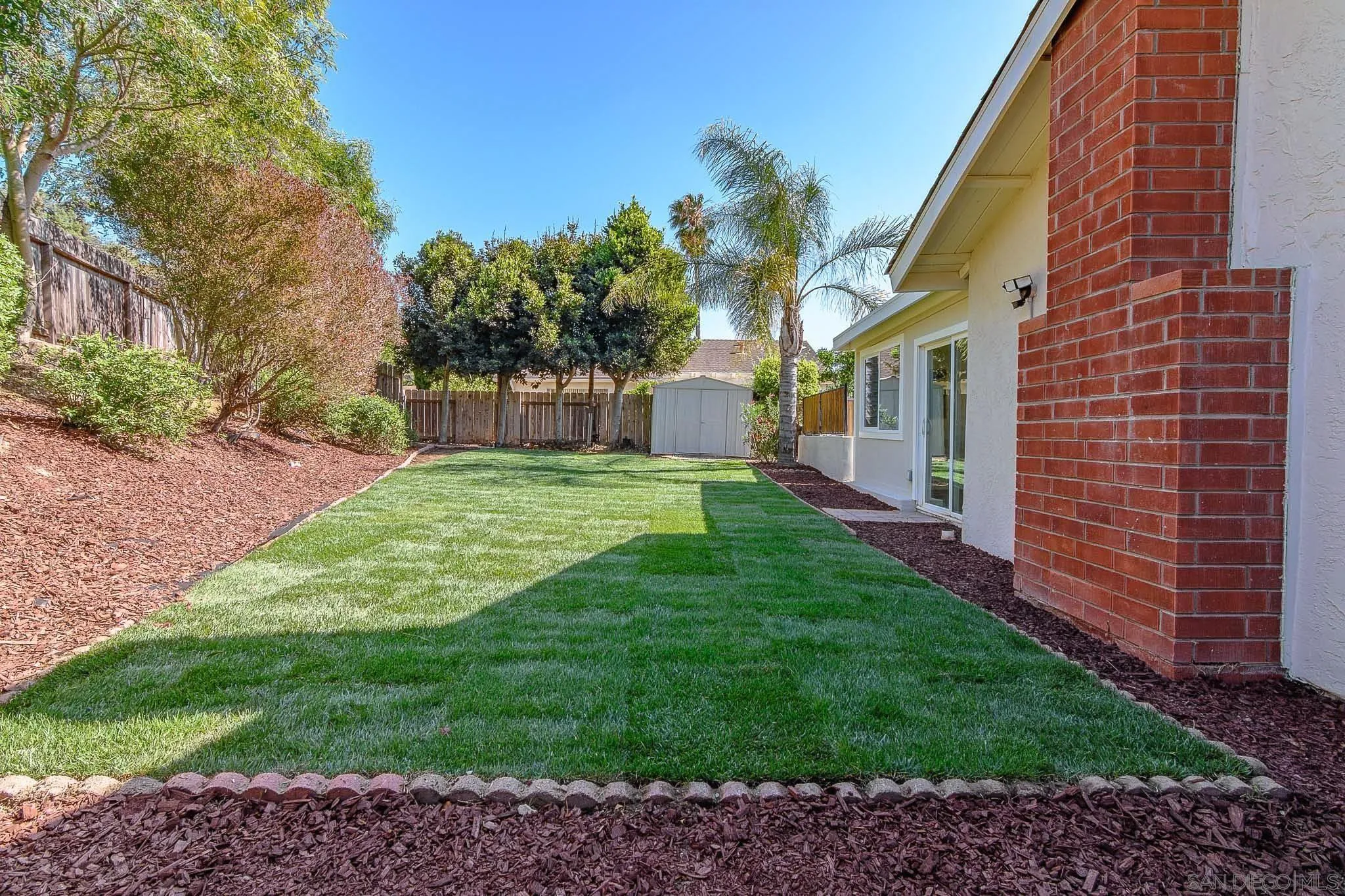 https://cdn.realtyfeed.com/cdn/127/260011767/169a219c4358c141213e5d70cb52e8be.webp