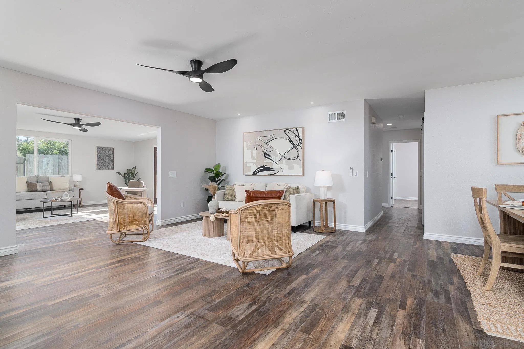 https://cdn.realtyfeed.com/cdn/127/260011767/74f26d1797279a1dcb114675a635801e.webp