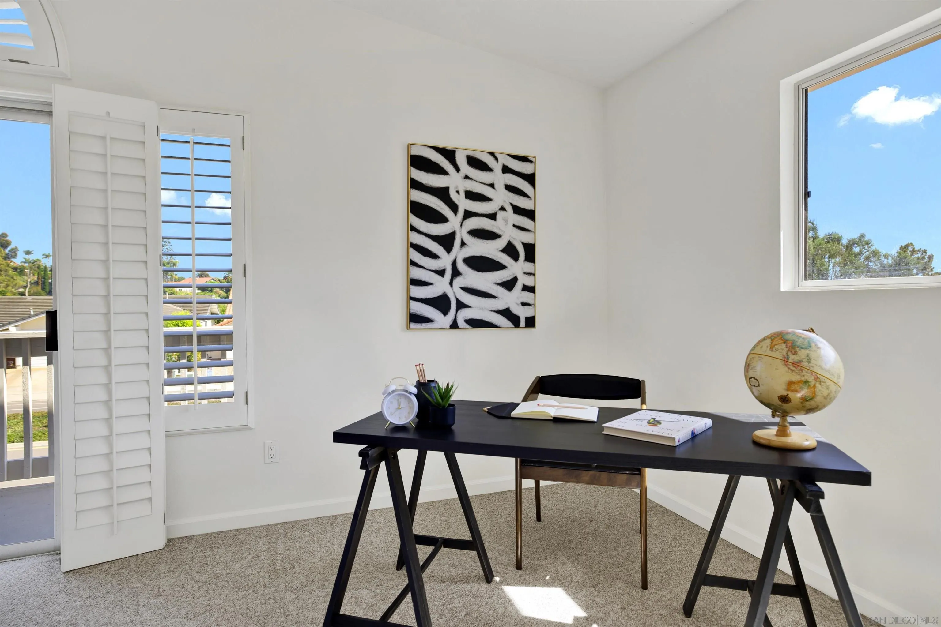 https://cdn.realtyfeed.com/cdn/127/260011775/c422b5685a678e3ea0e44fa26ecf6c33.webp
