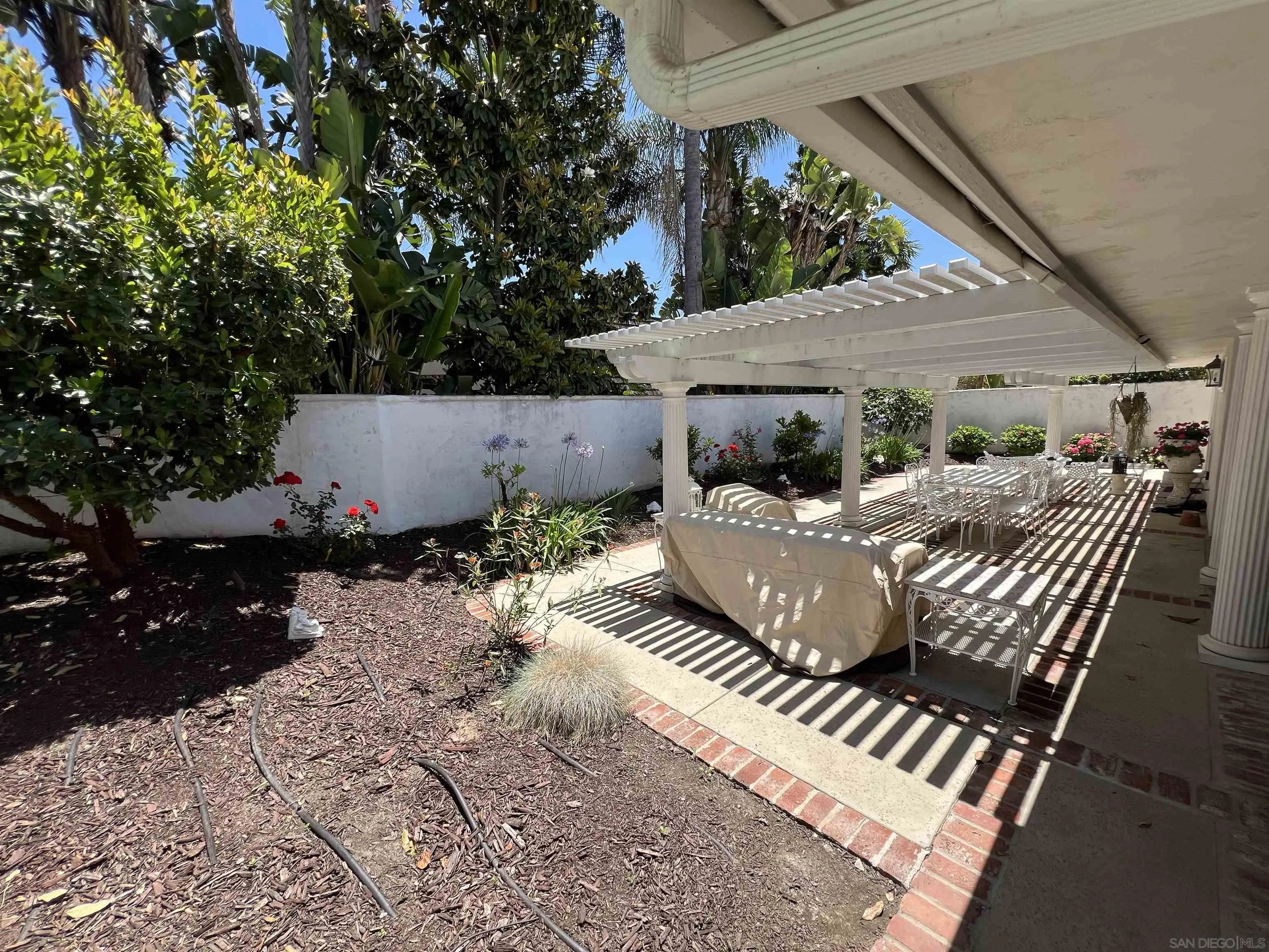 https://cdn.realtyfeed.com/cdn/127/260011777/ae0fcd0def3ab37e6a8cc8db218bcd75.webp