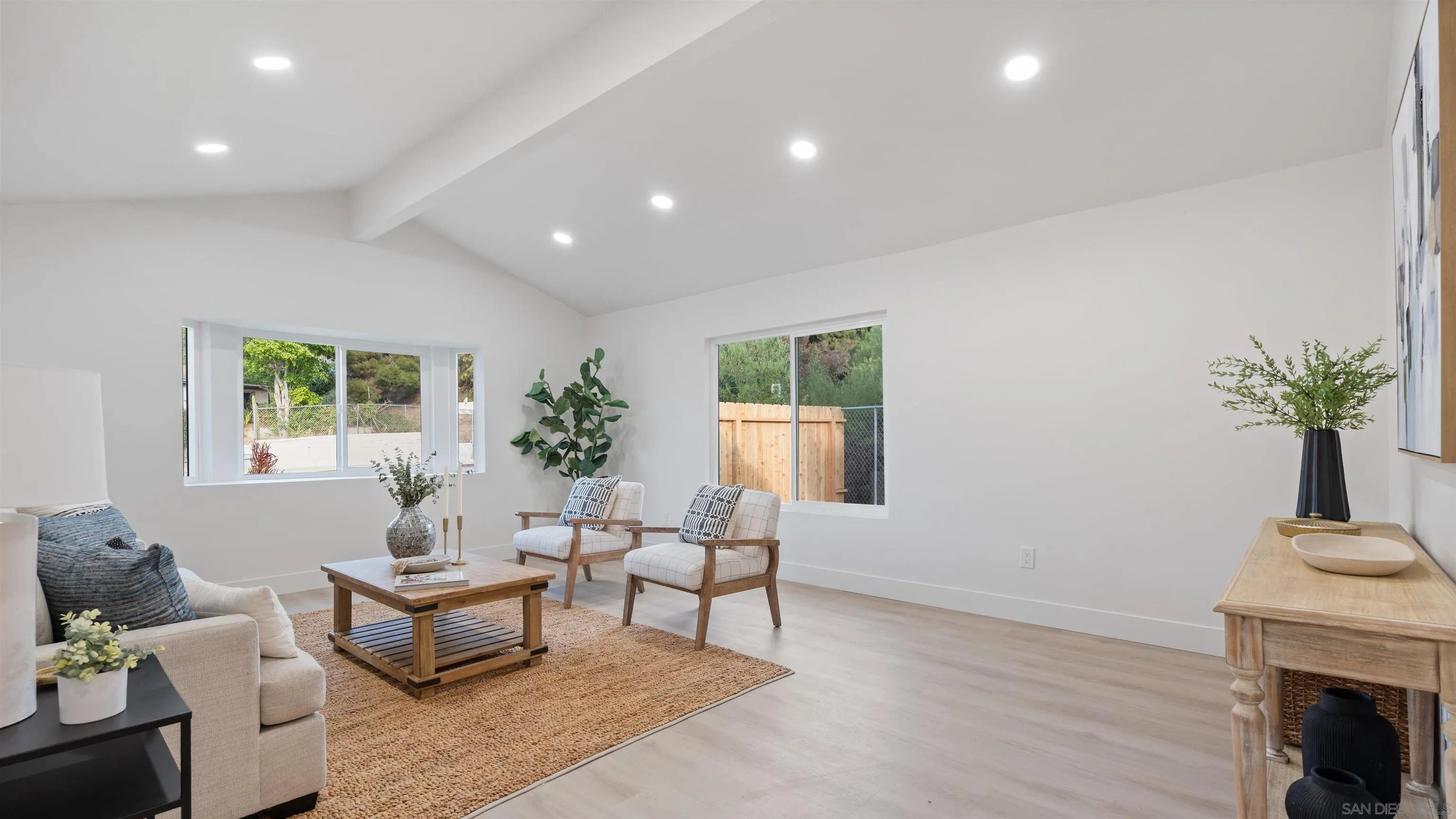 https://cdn.realtyfeed.com/cdn/127/260011779/e3ee90982208ea8ea5d1c0e4d497aa98.webp