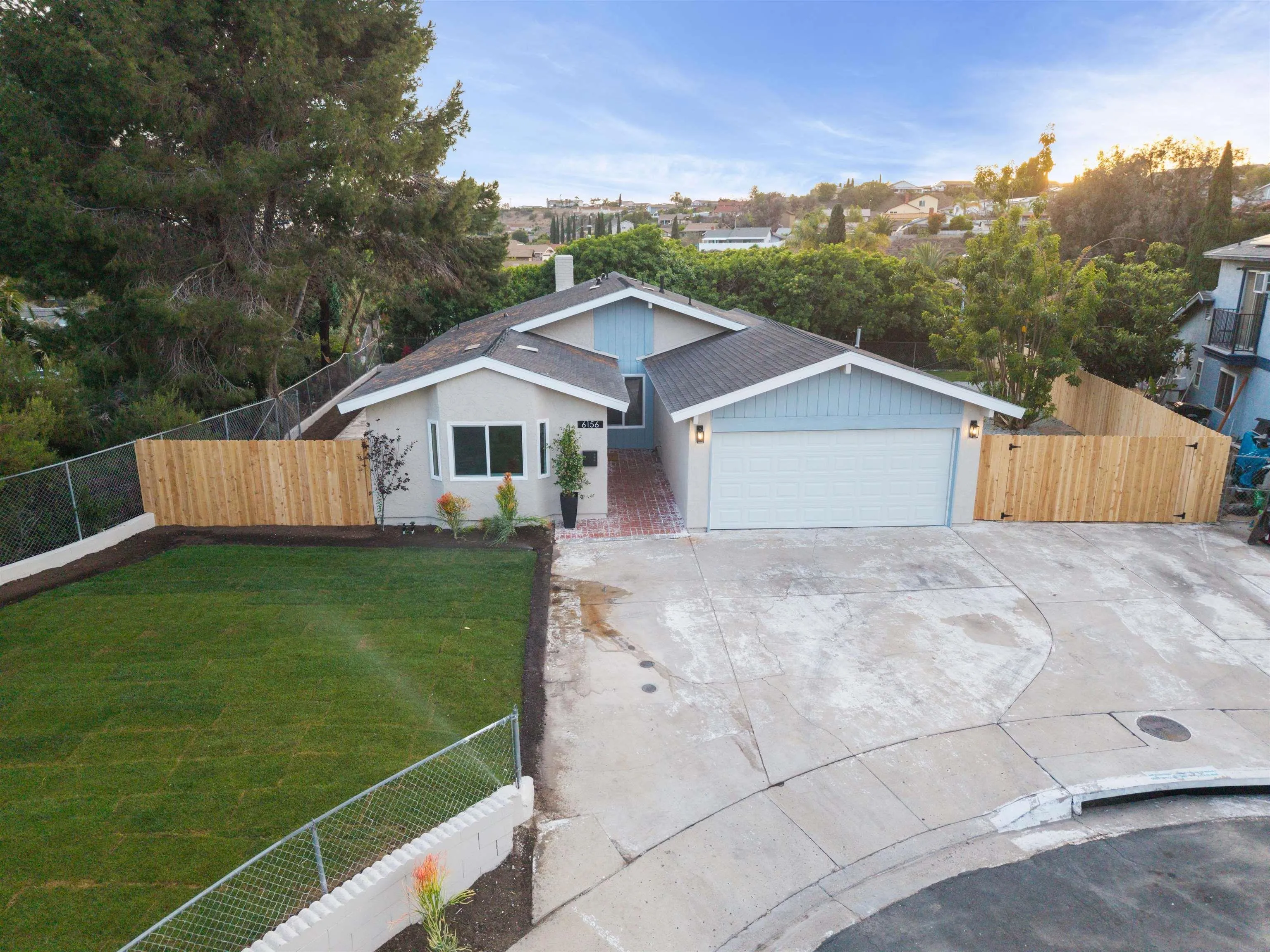 https://cdn.realtyfeed.com/cdn/127/260011779/fb60defd435a5a3b8852fc706e6446e1.webp