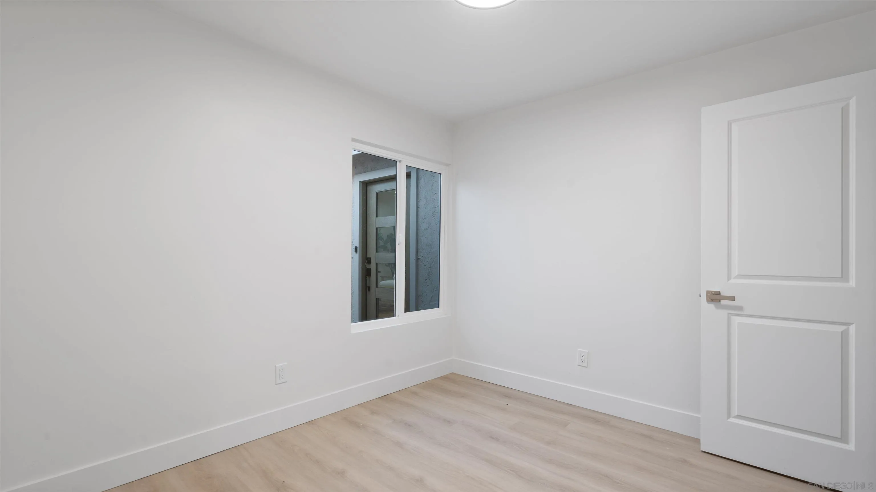https://cdn.realtyfeed.com/cdn/127/260011779/fee53d39ca336525a3abcb2baf0a0785.webp