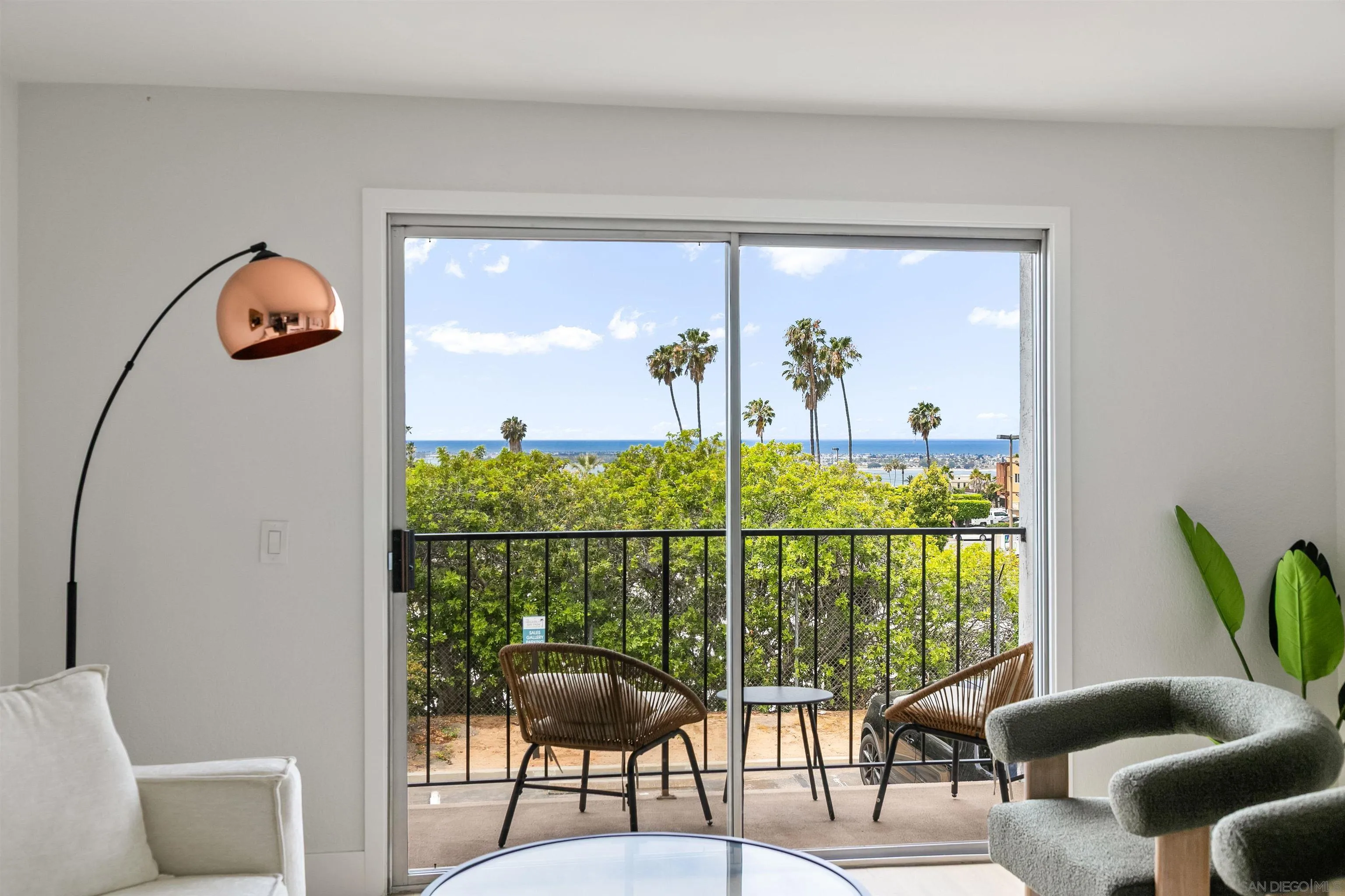 https://cdn.realtyfeed.com/cdn/127/260011780/6fa8d19f957cbee10941b93134716ca6.webp