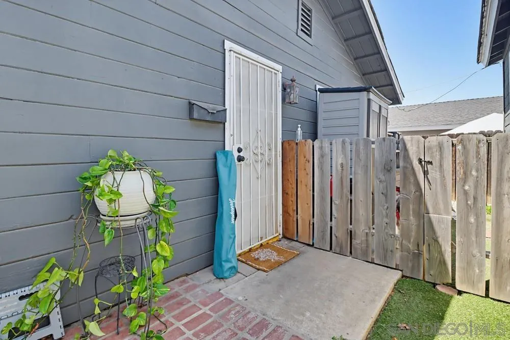 https://cdn.realtyfeed.com/cdn/127/260011781/069d6d3a94e3beda4e10c7f750f426f5.webp