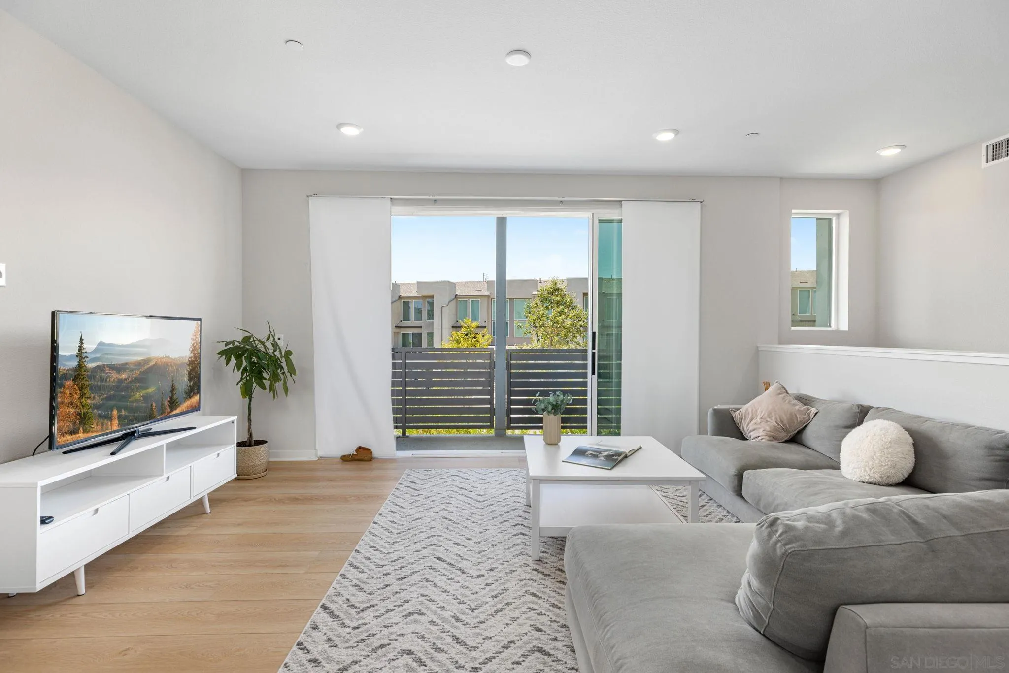 Photo #16: 260011785 Listing: Photo #16