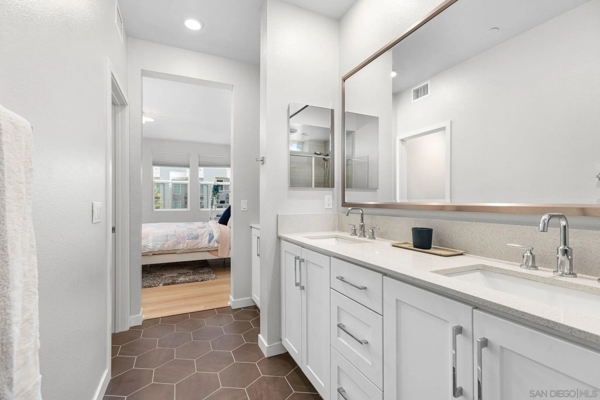 Photo #28: 260011785 Listing: Photo #28