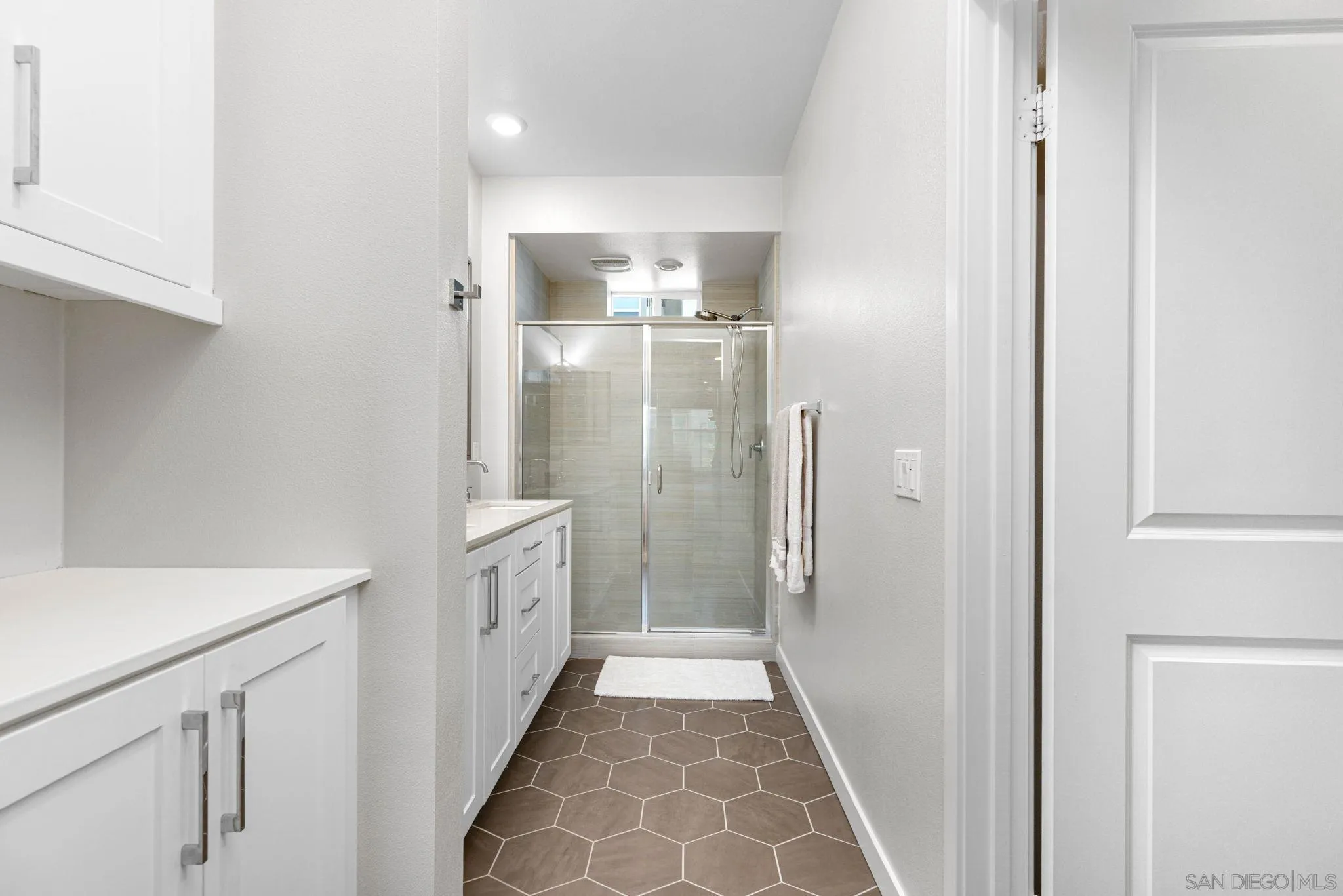 Photo #26: 260011785 Listing: Photo #26