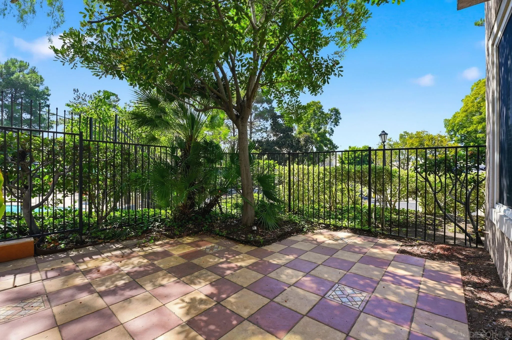 https://cdn.realtyfeed.com/cdn/127/260011786/8ed6acebef550c1beddb0a2b479d6c02.webp