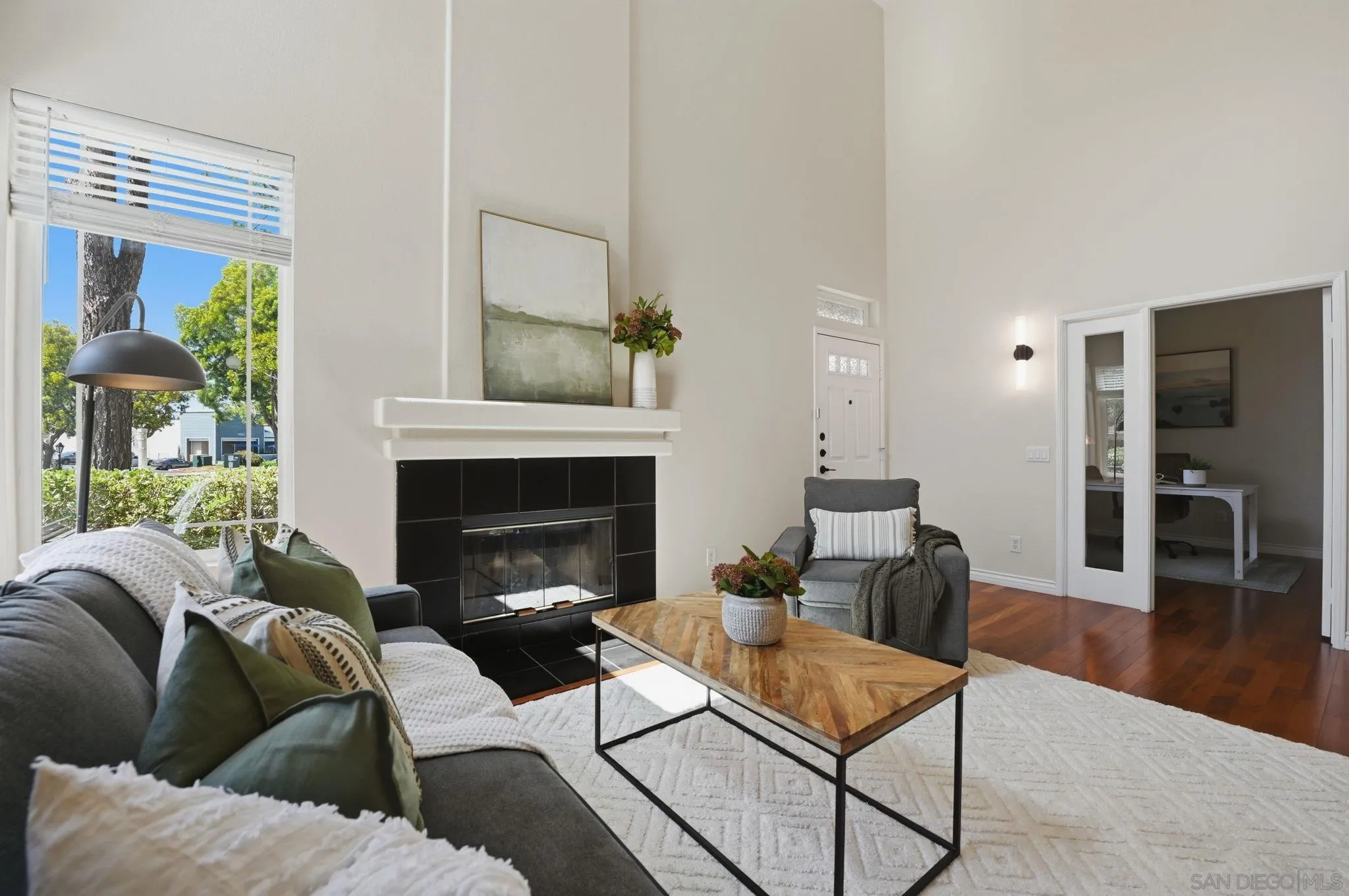https://cdn.realtyfeed.com/cdn/127/260011786/9bf82b5f93c4e12c06d85023379f7e49.webp