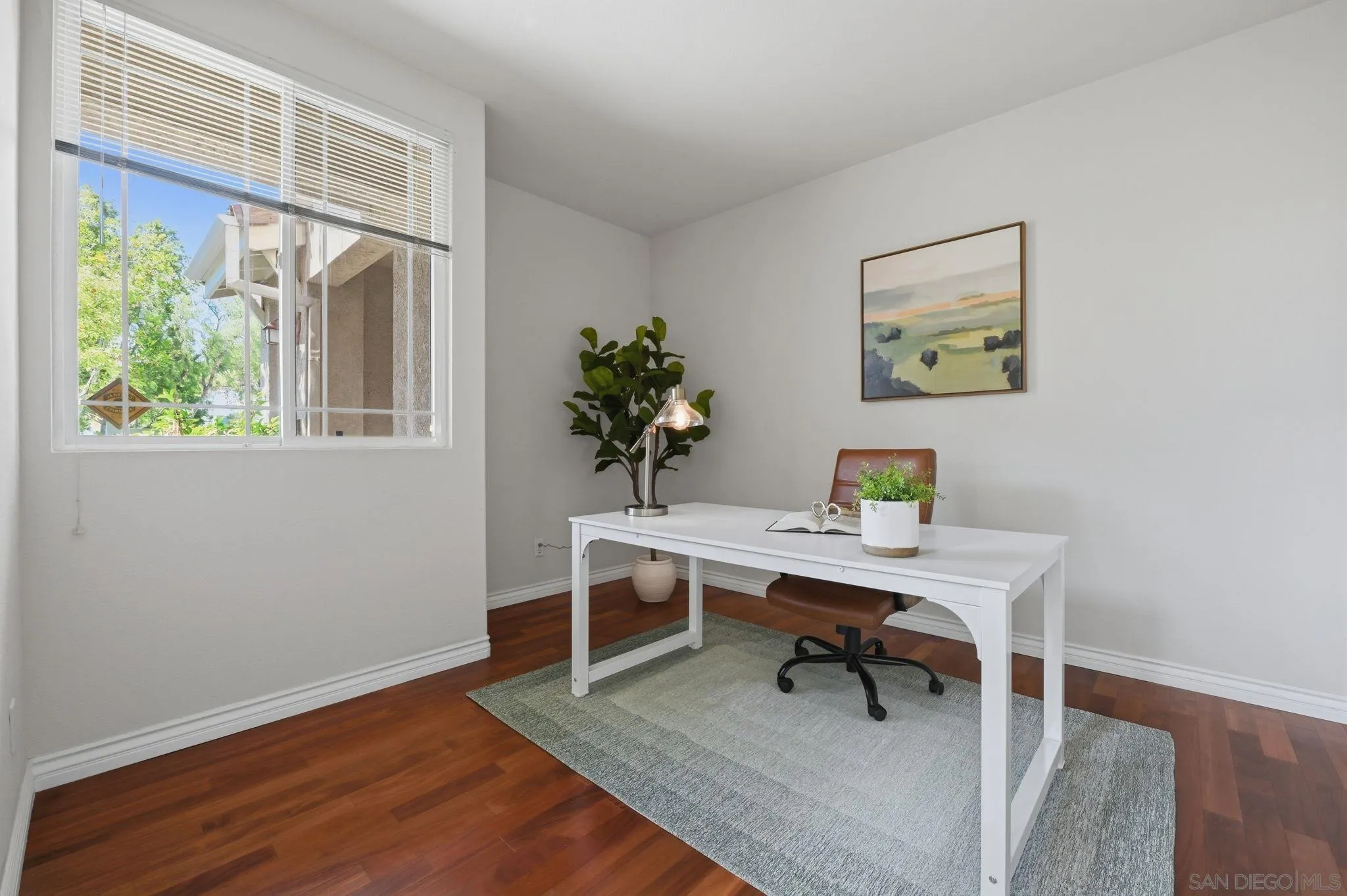 https://cdn.realtyfeed.com/cdn/127/260011786/c73d0c03760a199e7324f93993fb1afd.webp