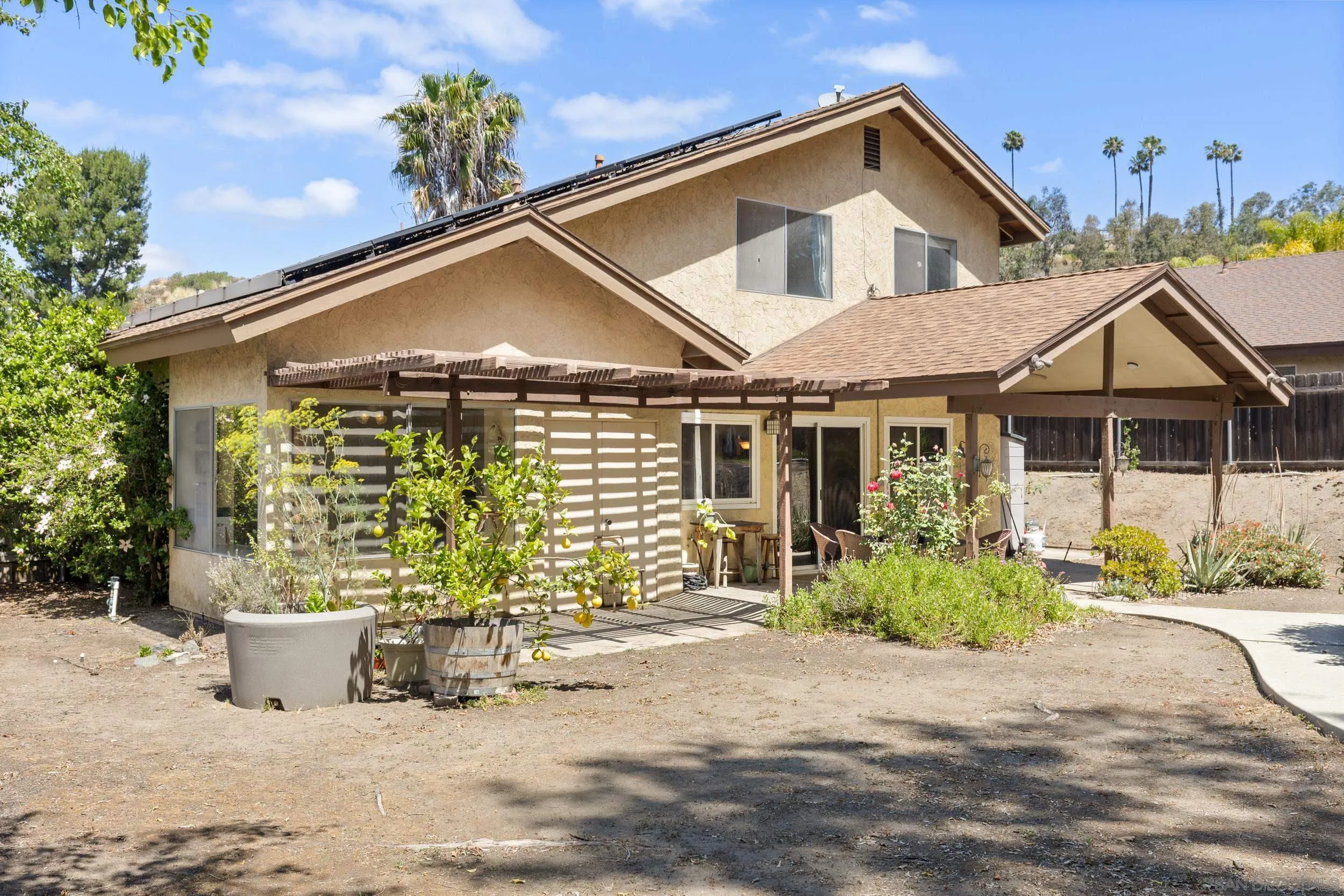 https://cdn.realtyfeed.com/cdn/127/260011787/2757316b6831bd1eb0939028c75002ad.webp