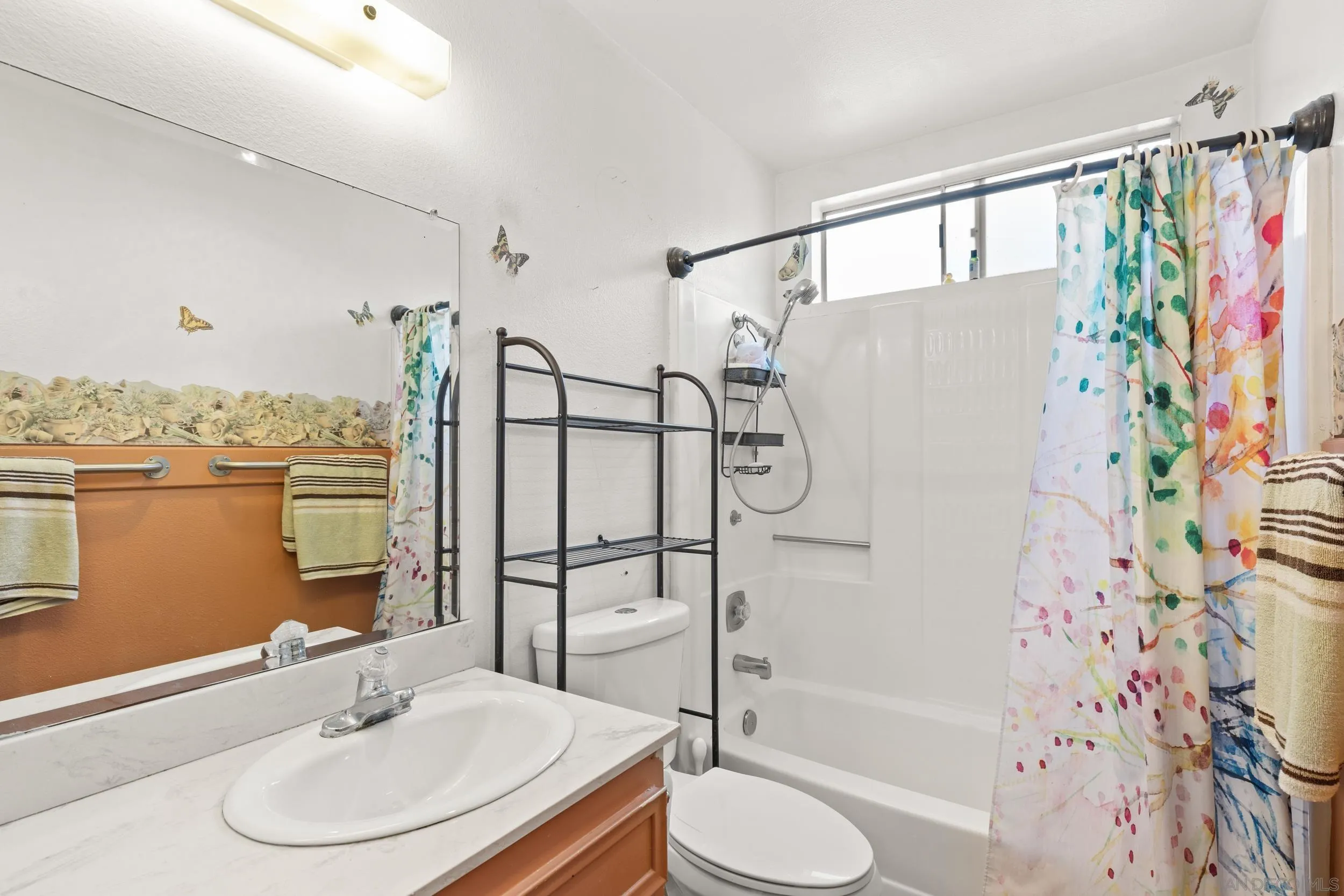 https://cdn.realtyfeed.com/cdn/127/260011787/2840fc16920e1c941d58eabd58173729.webp
