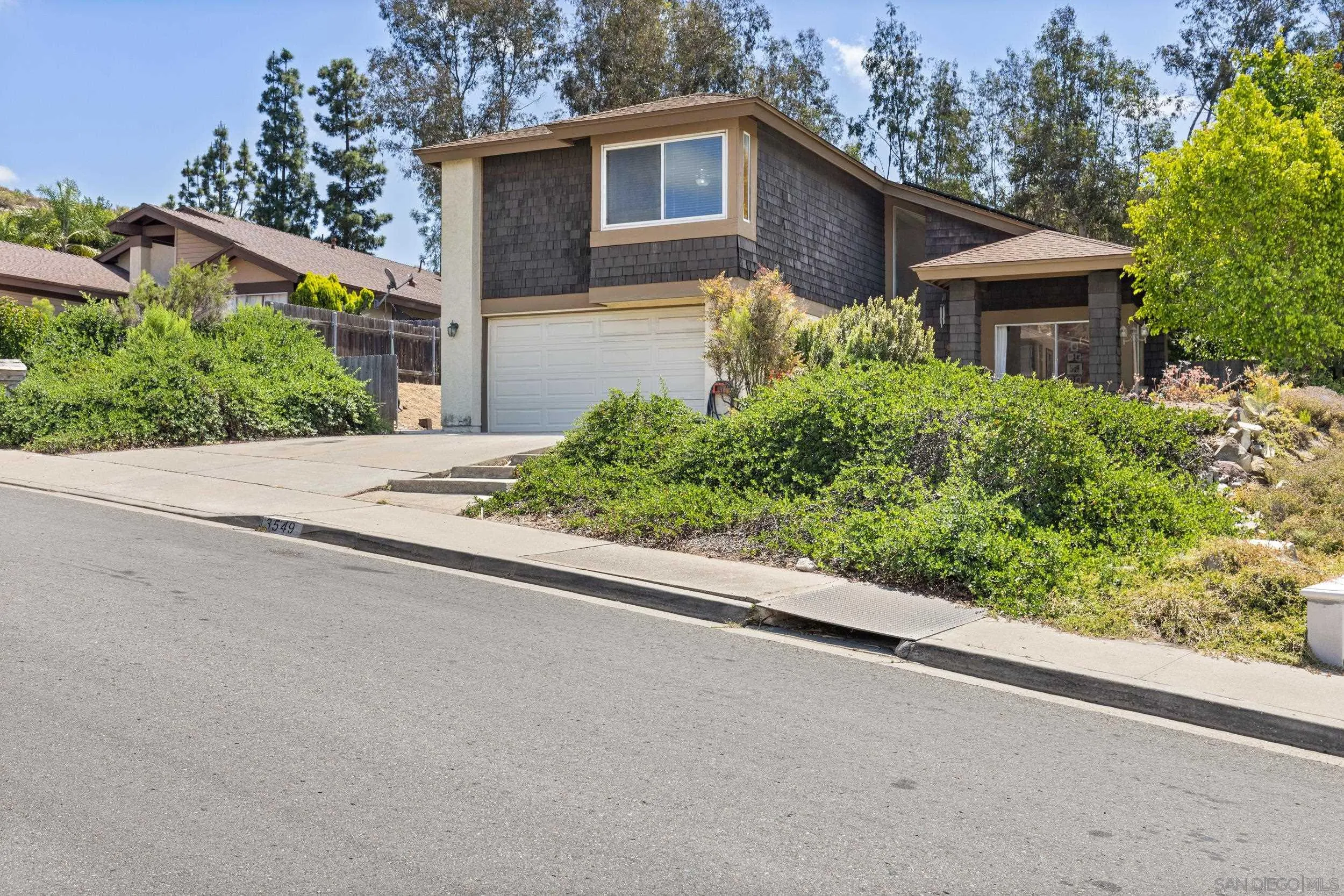 https://cdn.realtyfeed.com/cdn/127/260011787/6e092591d4709197d1ce3c4b53a0c8f6.webp