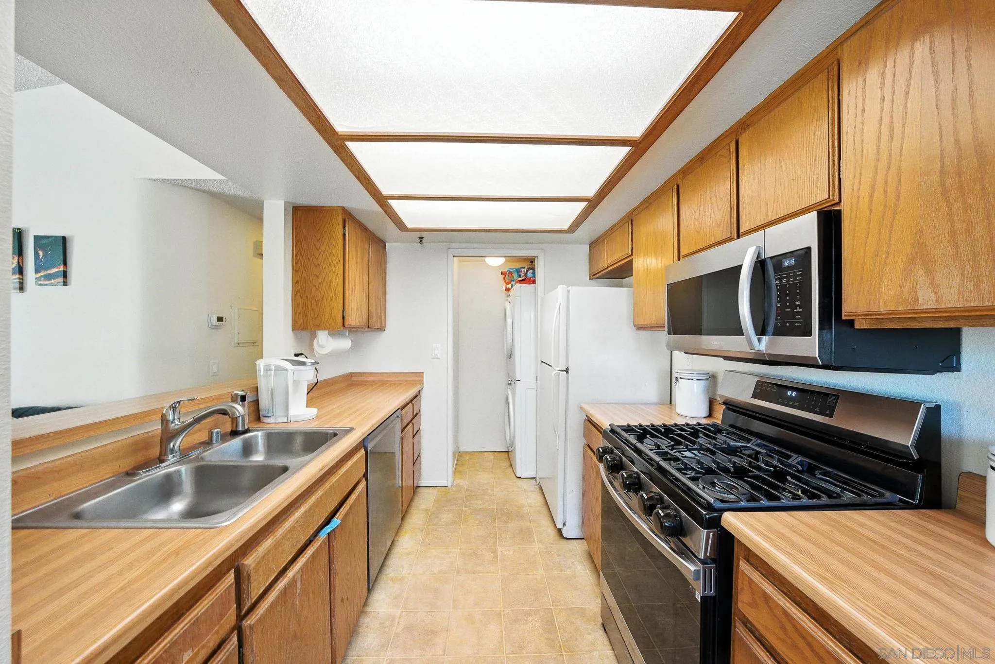 Photo #15: 260011791 Listing: Photo #15