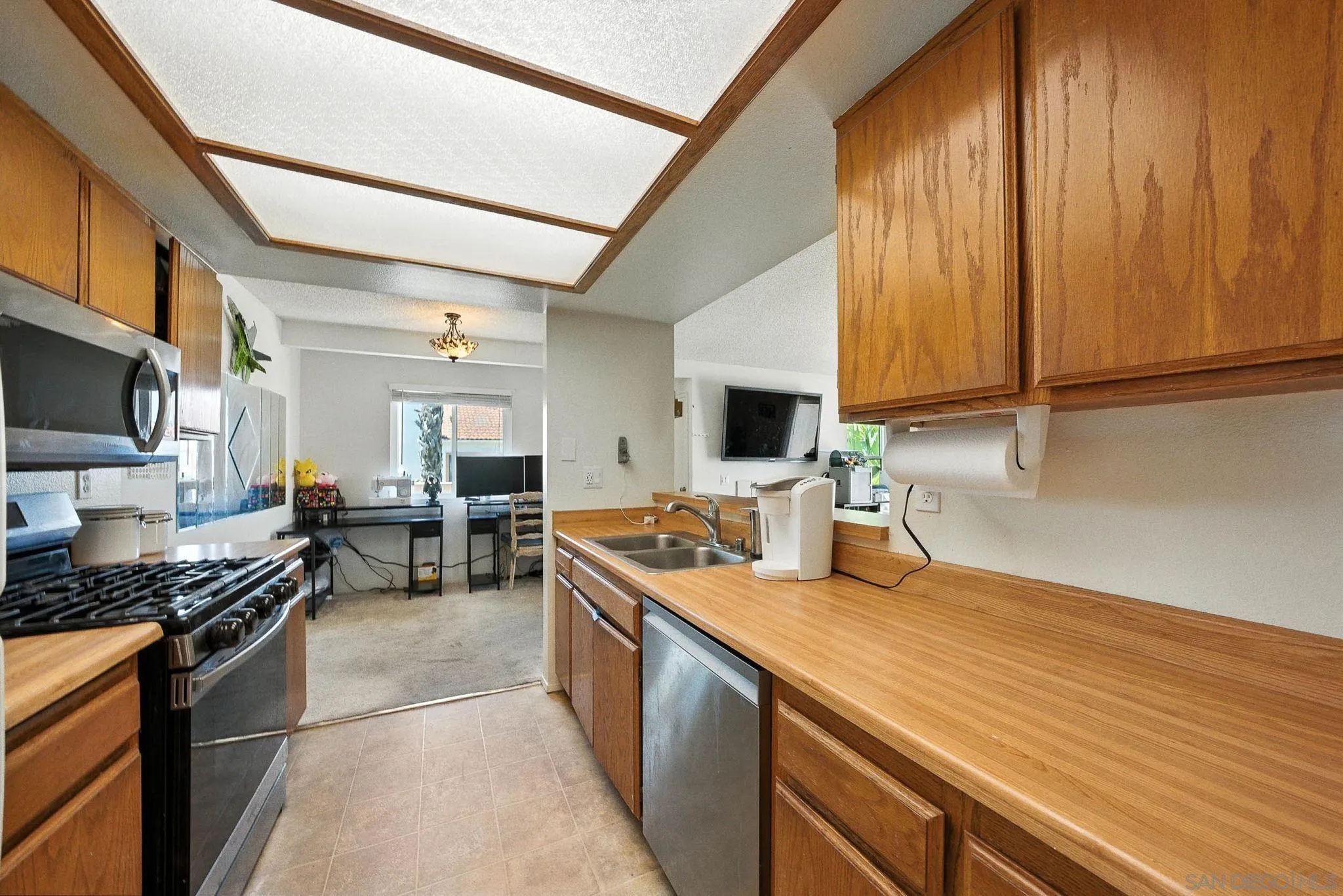 Photo #10: 260011791 Listing: Photo #10