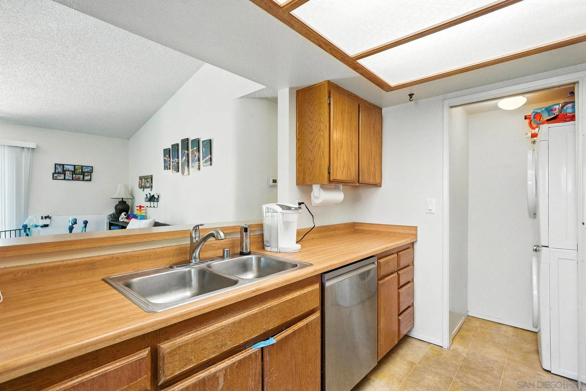 Photo #14: 260011791 Listing: Photo #14