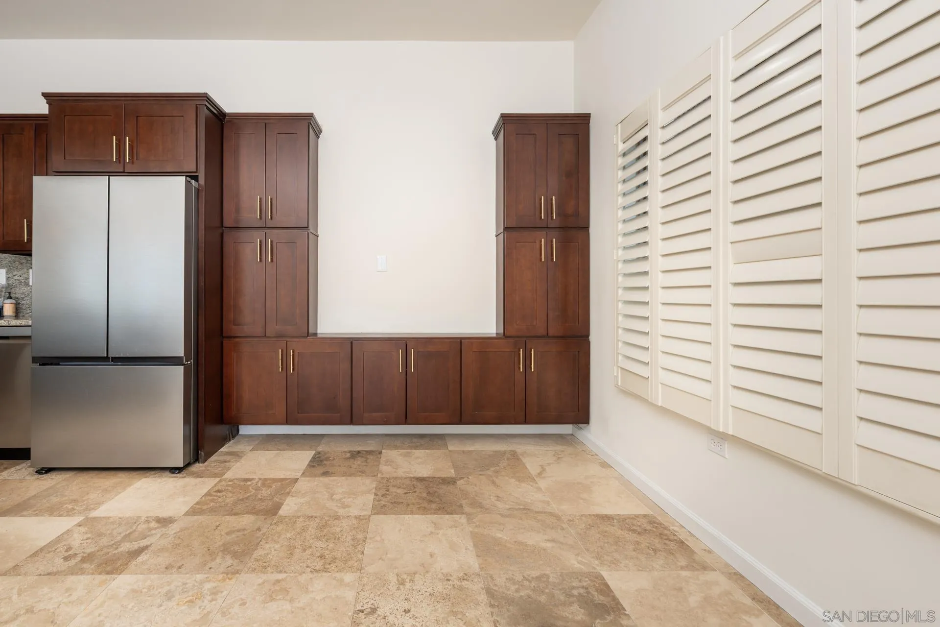 Photo #9: 260011792 Listing: Photo #9