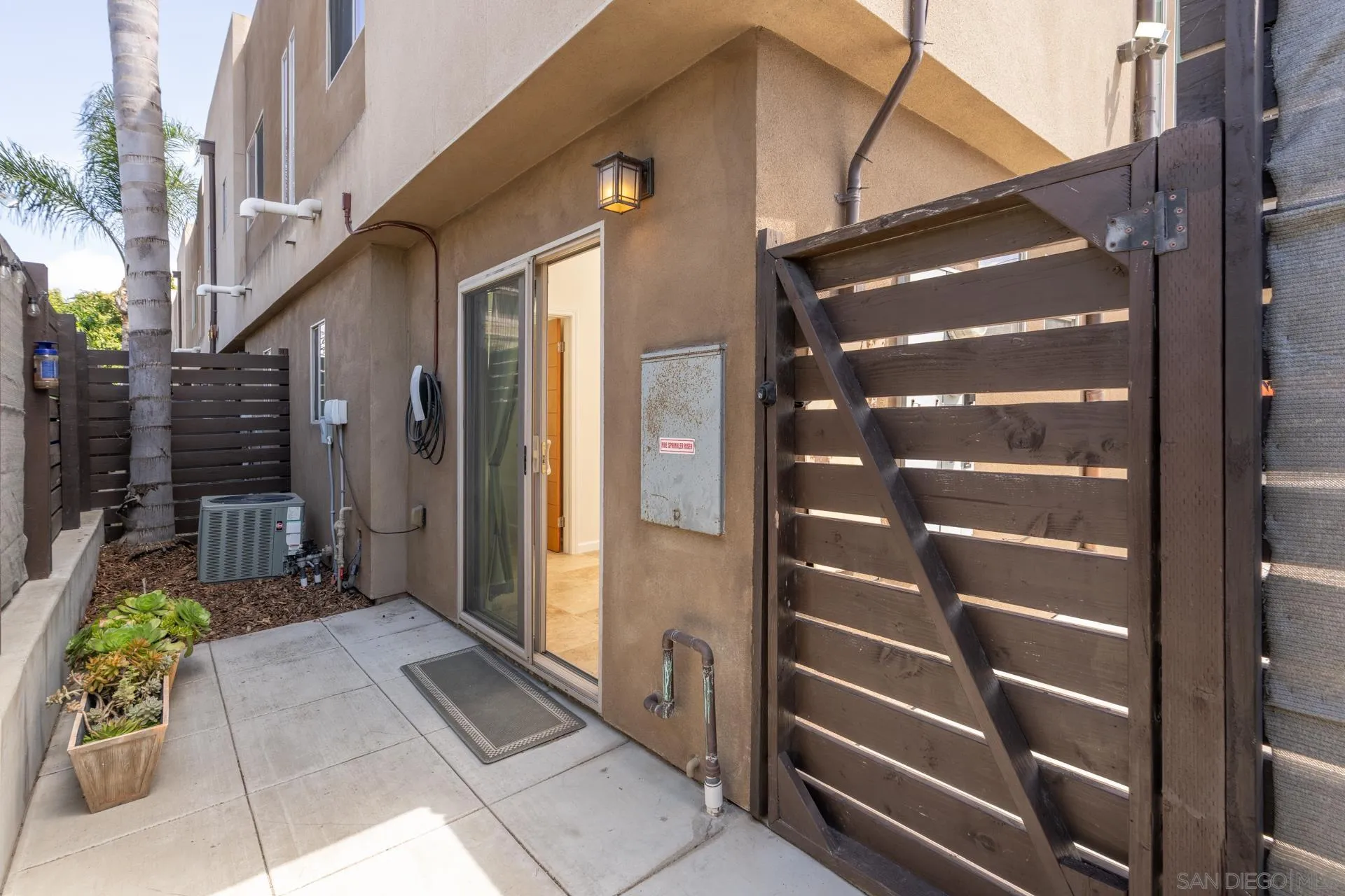 Photo #31: 260011792 Listing: Photo #31