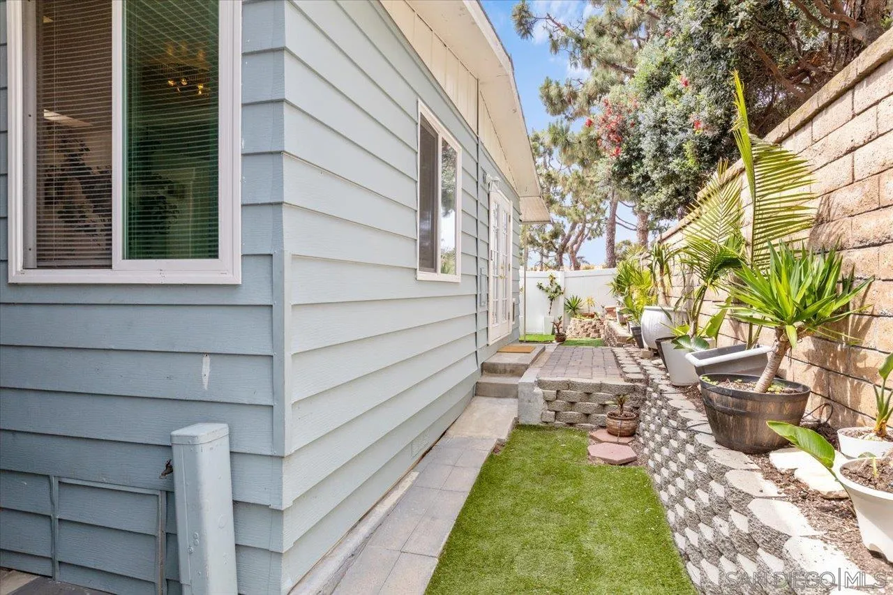 https://cdn.realtyfeed.com/cdn/127/260011794/4bb61aecf94e4645d5876b01218e3561.webp
