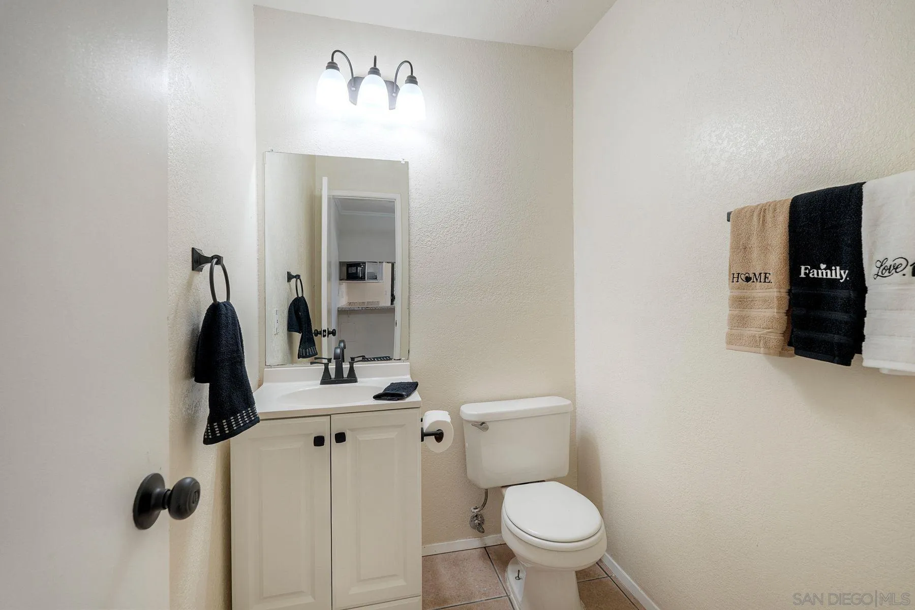 Photo #18: 260011796 Listing: Photo #18