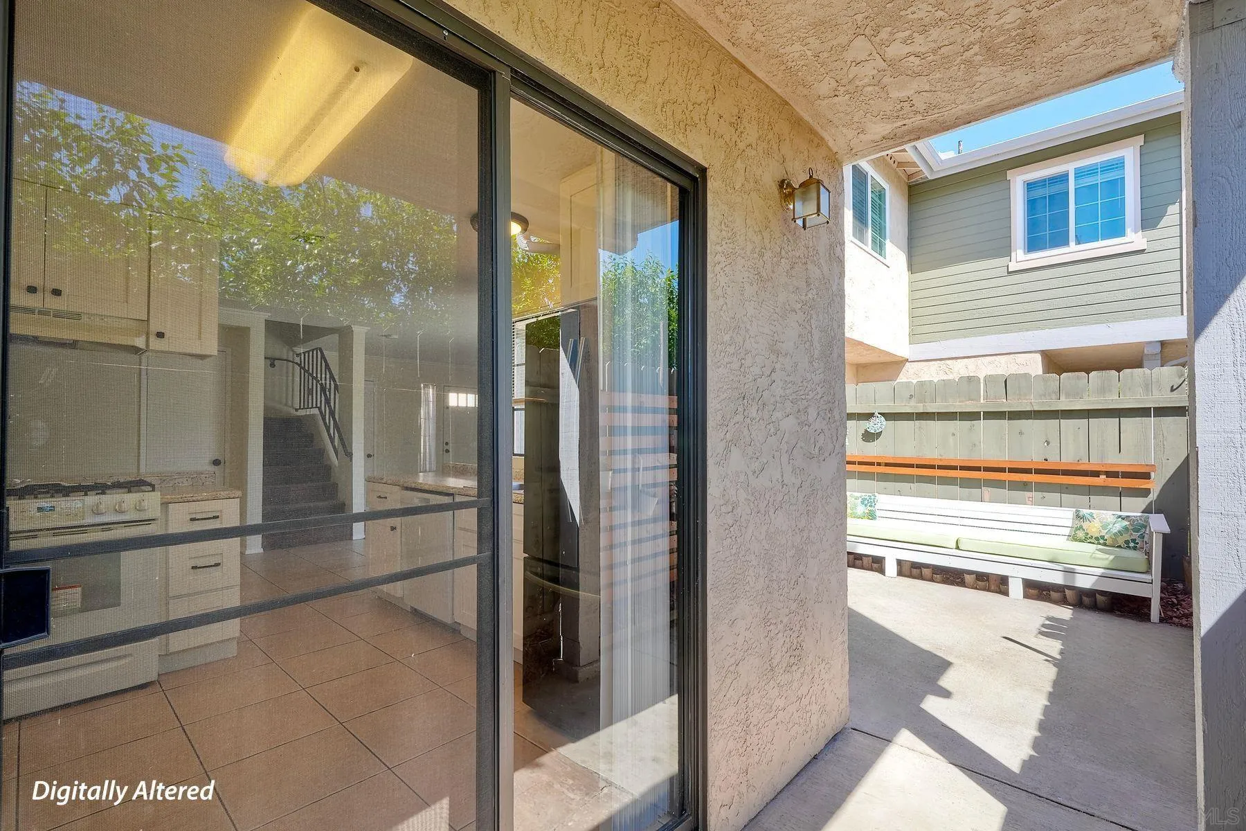 https://cdn.realtyfeed.com/cdn/127/260011796/b25bfec863394effe569611e4a179c3f.webp