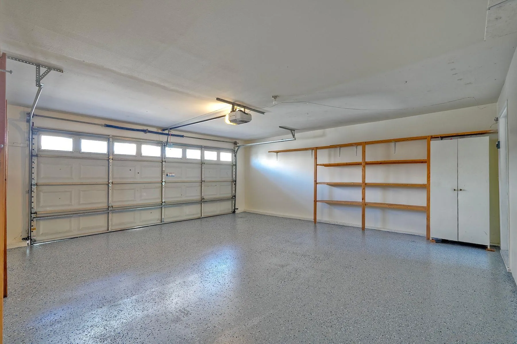 Photo #6: 260011796 Listing: Photo #6