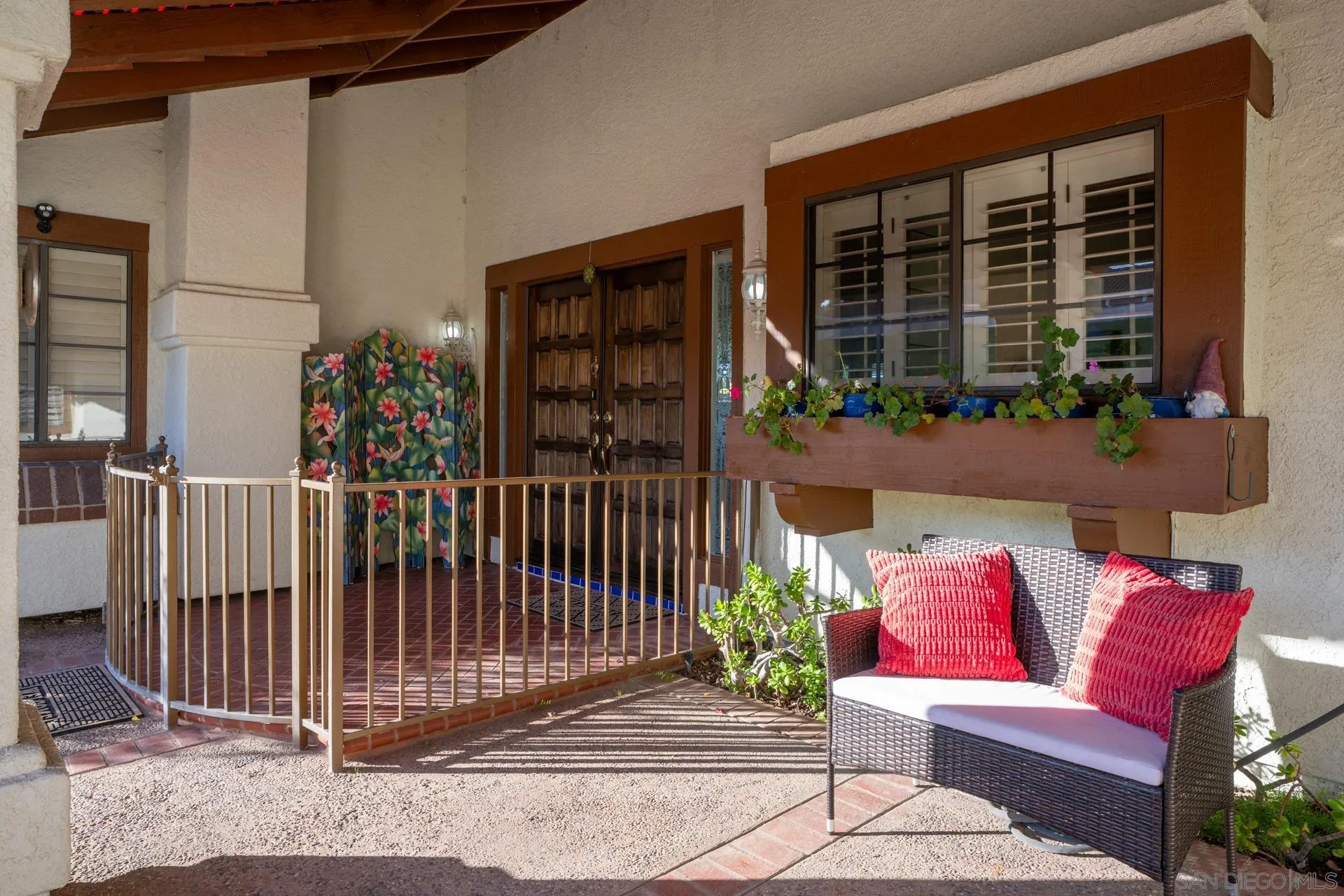 https://cdn.realtyfeed.com/cdn/127/260011798/2486cb3e69f9b91c6c677608e1f6a38f.webp