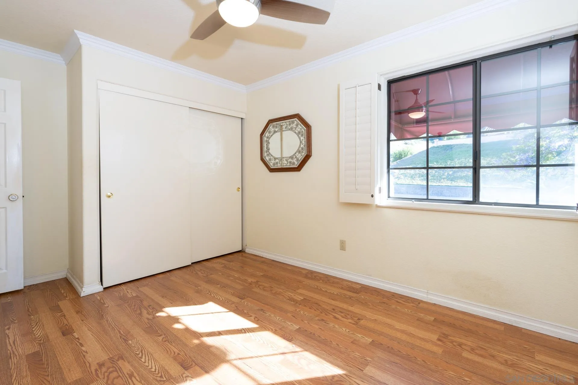 https://cdn.realtyfeed.com/cdn/127/260011798/ebd06a54fd2f5006d4eac96ccb7a9a97.webp