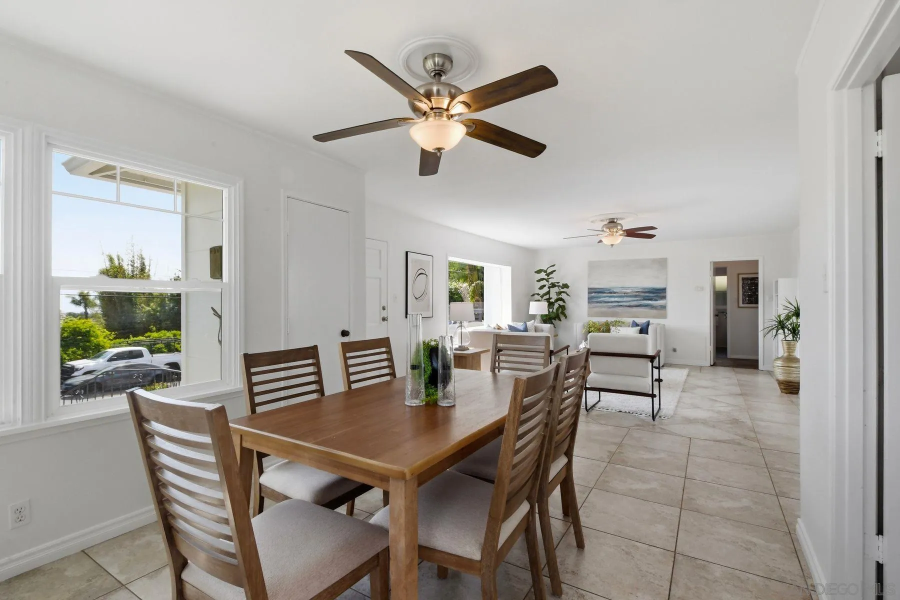 https://cdn.realtyfeed.com/cdn/127/260011799/4942c6c5f2544dc619da8dbc57488c03.webp