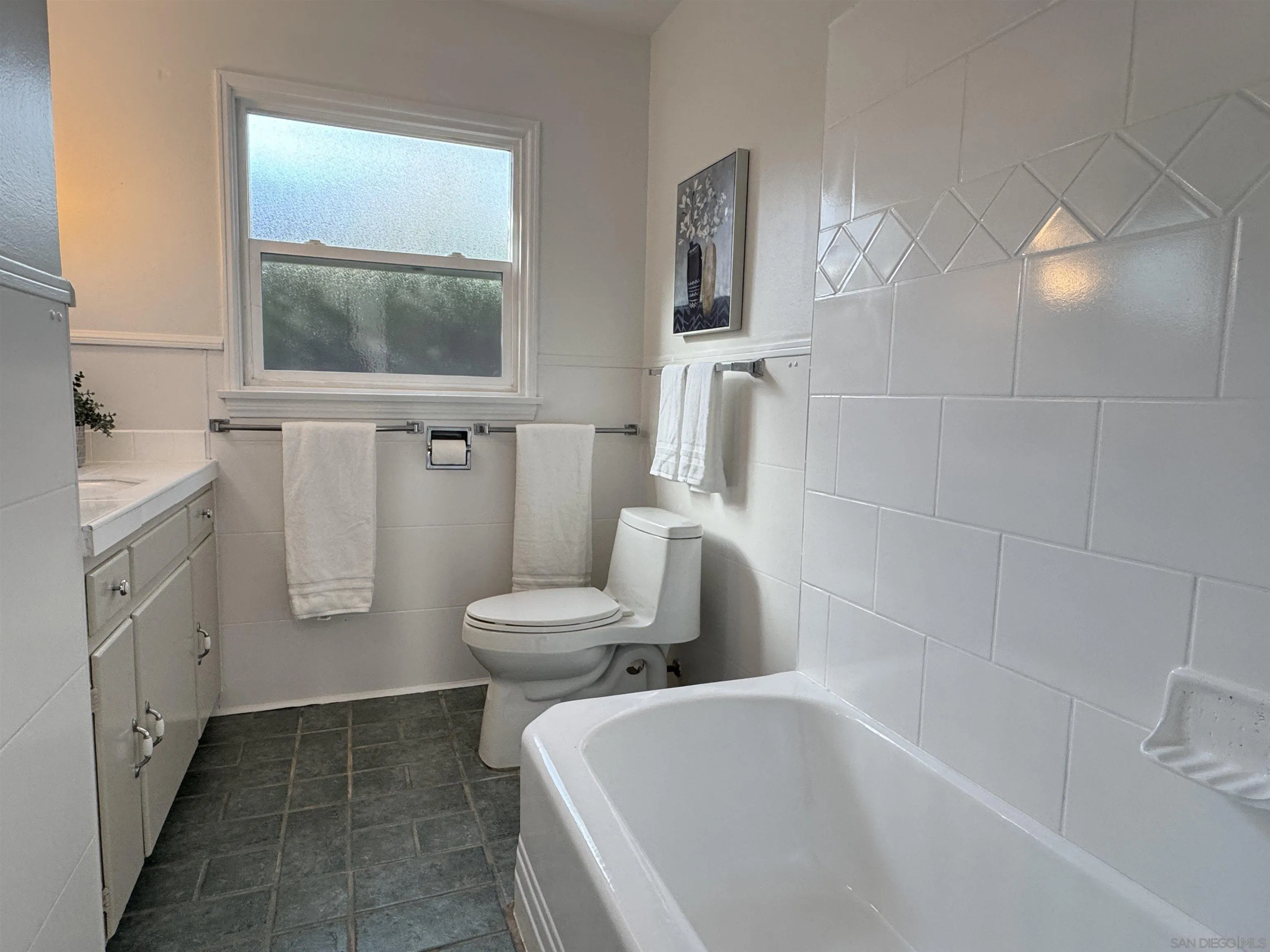 https://cdn.realtyfeed.com/cdn/127/260011799/7aaf0b3b4e94b4d3c4dedf8d397ebdce.webp