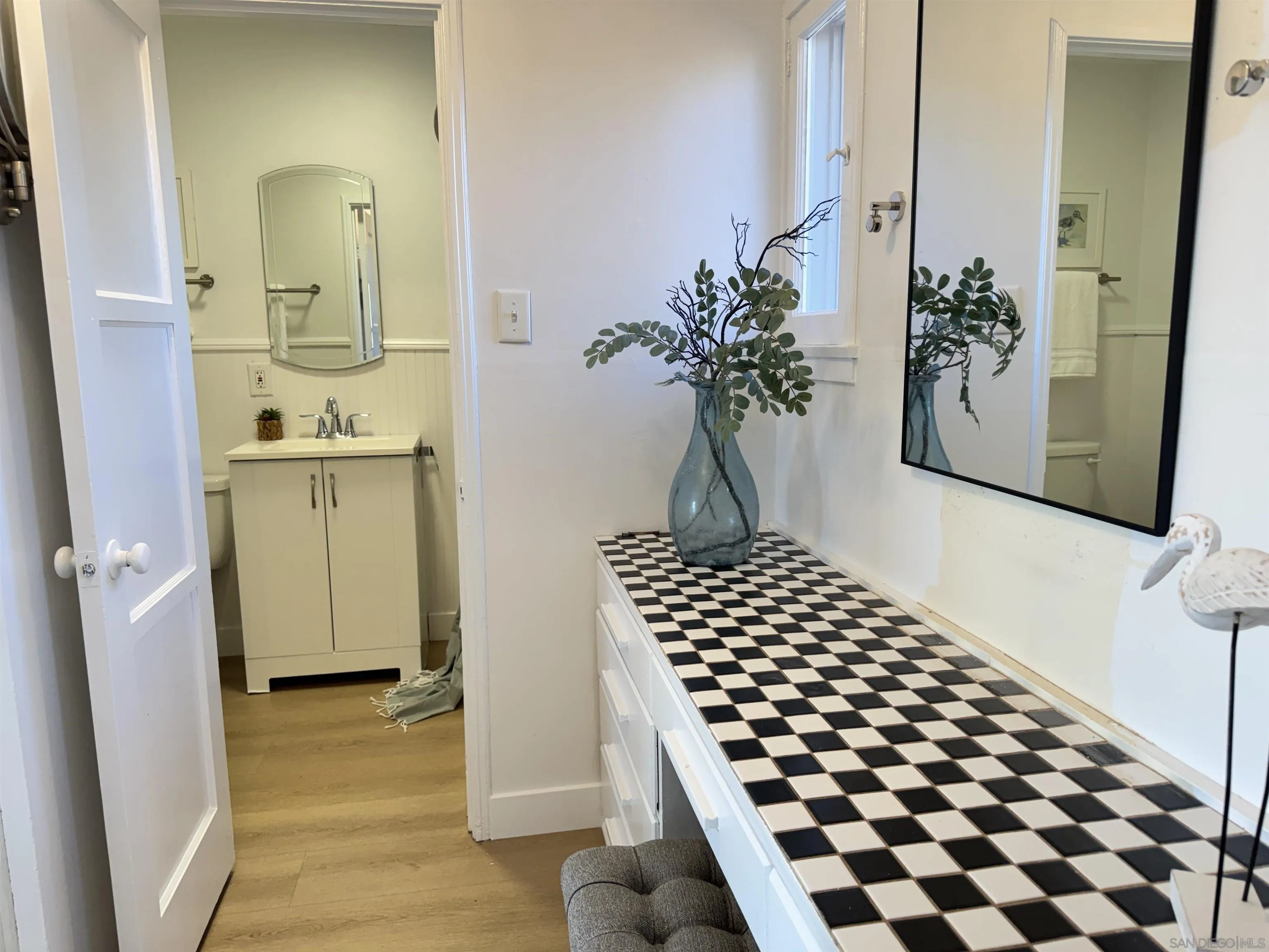 https://cdn.realtyfeed.com/cdn/127/260011799/8ecc69556e3651c3255bb02c043cef88.webp