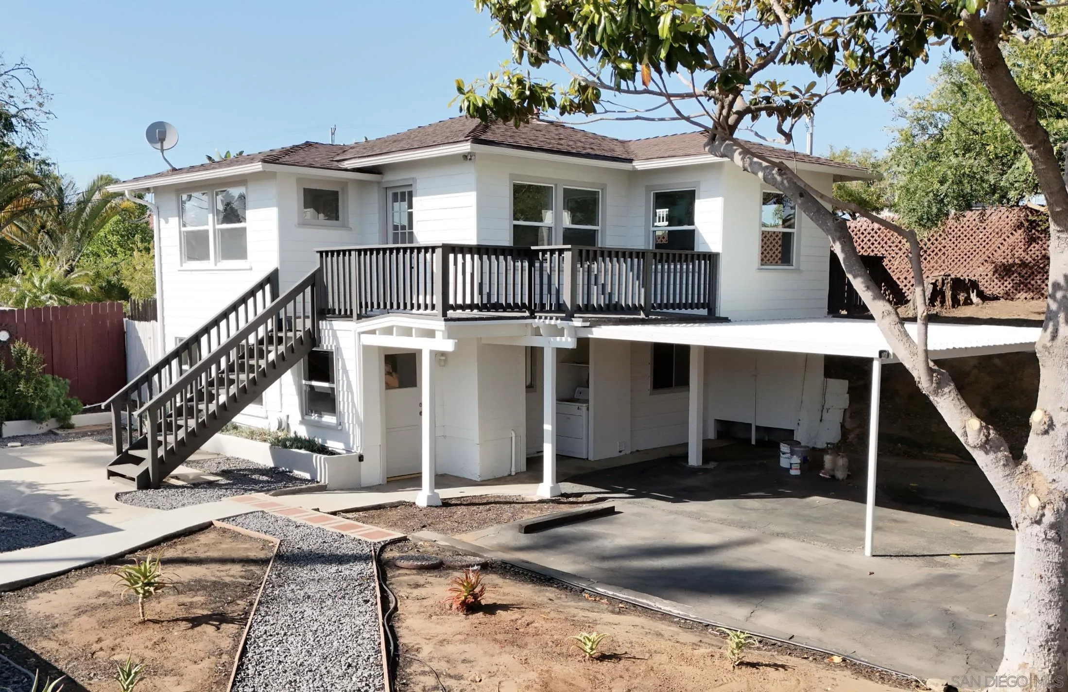 https://cdn.realtyfeed.com/cdn/127/260011799/bc34f8bd343fb5bb506de744baff0752.webp