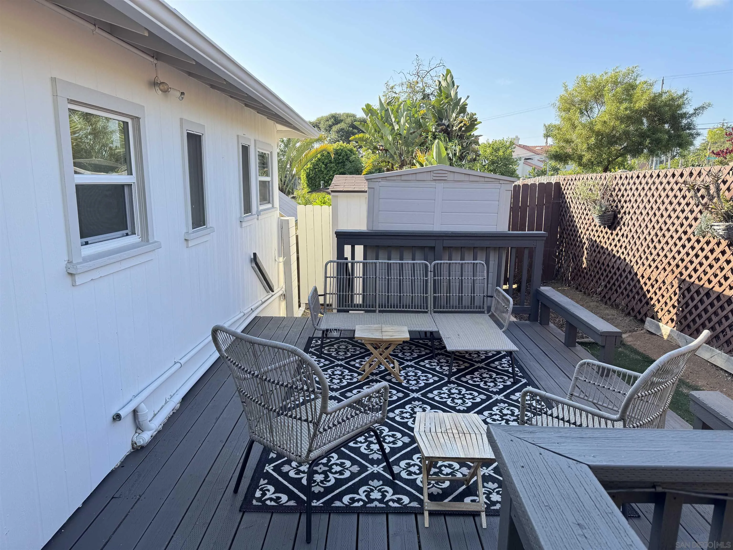 https://cdn.realtyfeed.com/cdn/127/260011799/c8ca625244e95112a1e0041a63df457f.webp