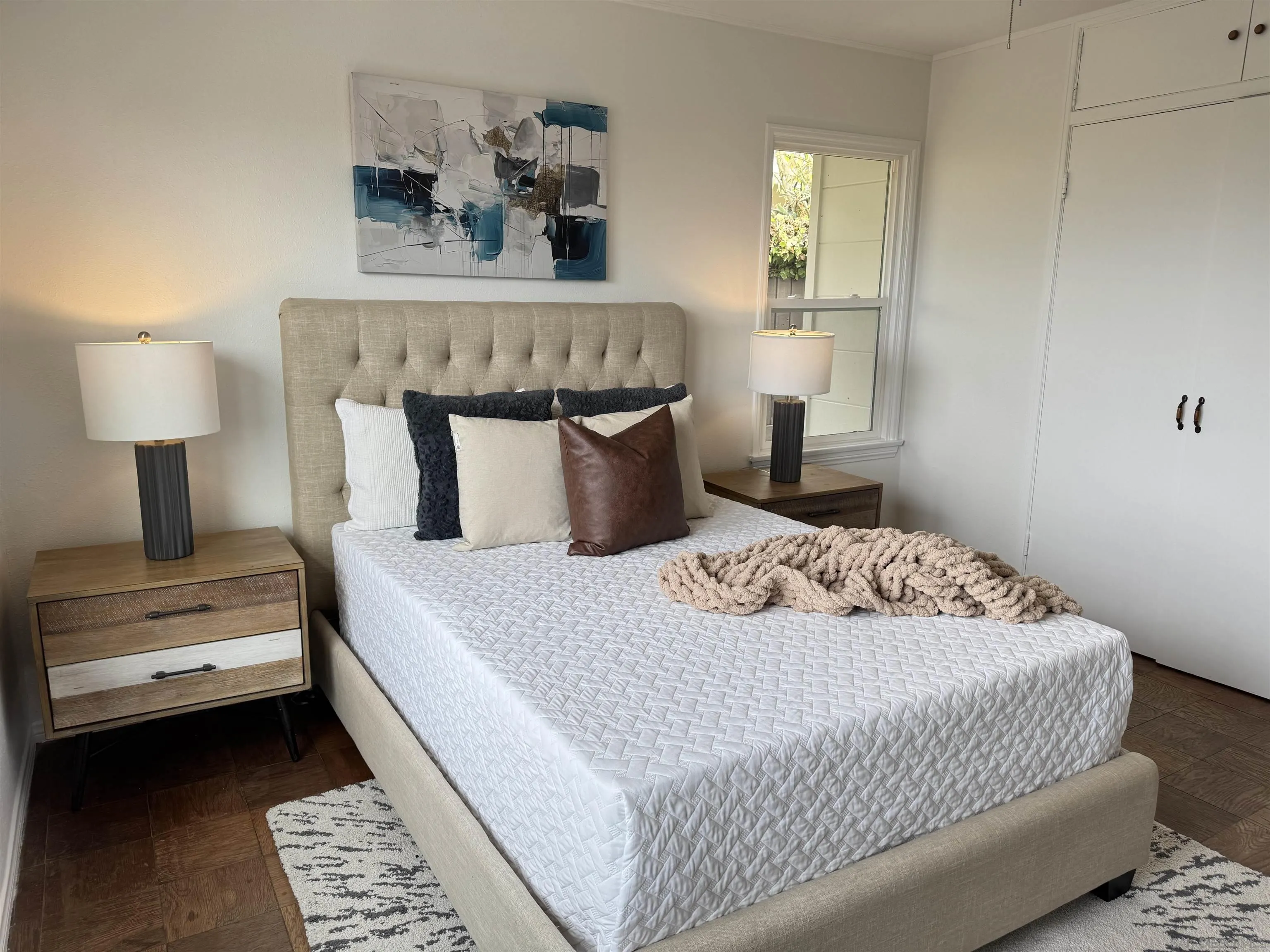 https://cdn.realtyfeed.com/cdn/127/260011799/f8aad03a26ded96094d2fc8cc52b67e7.webp
