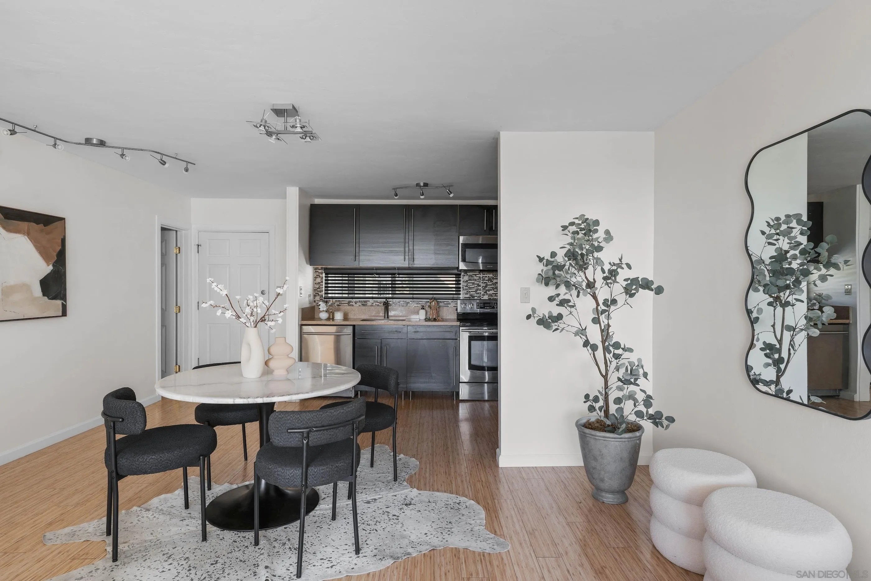 Photo #14: 2600118 Listing: Photo #14