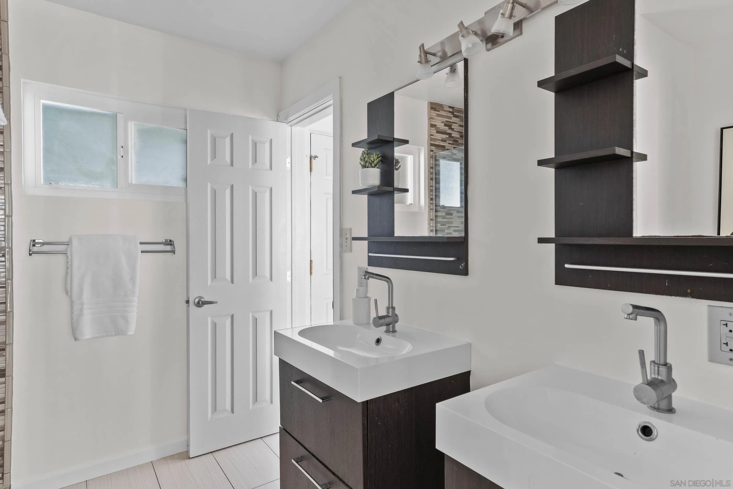 Photo #18: 2600118 Listing: Photo #18