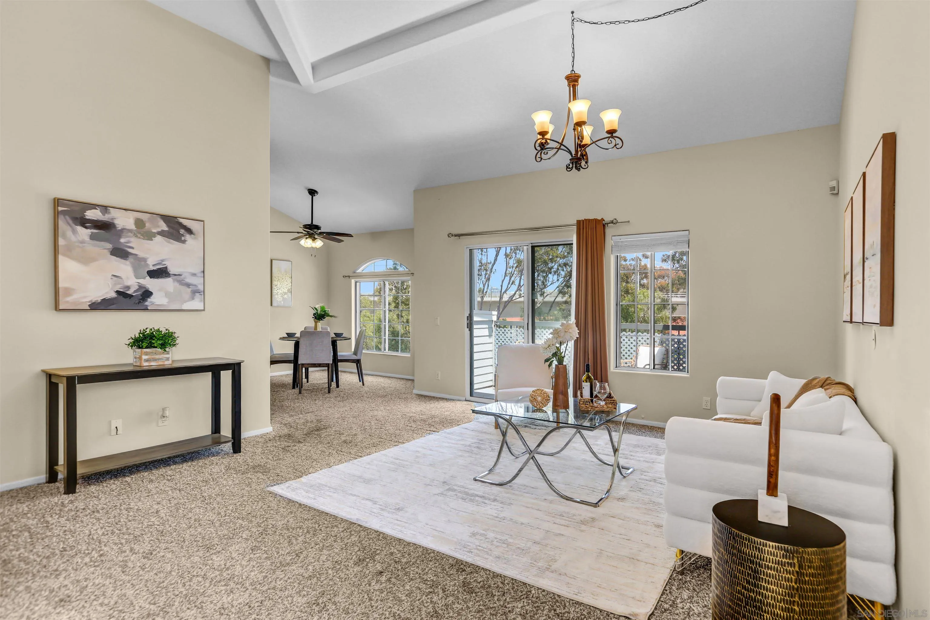 Photo #7: 260011801 Listing: Photo #7
