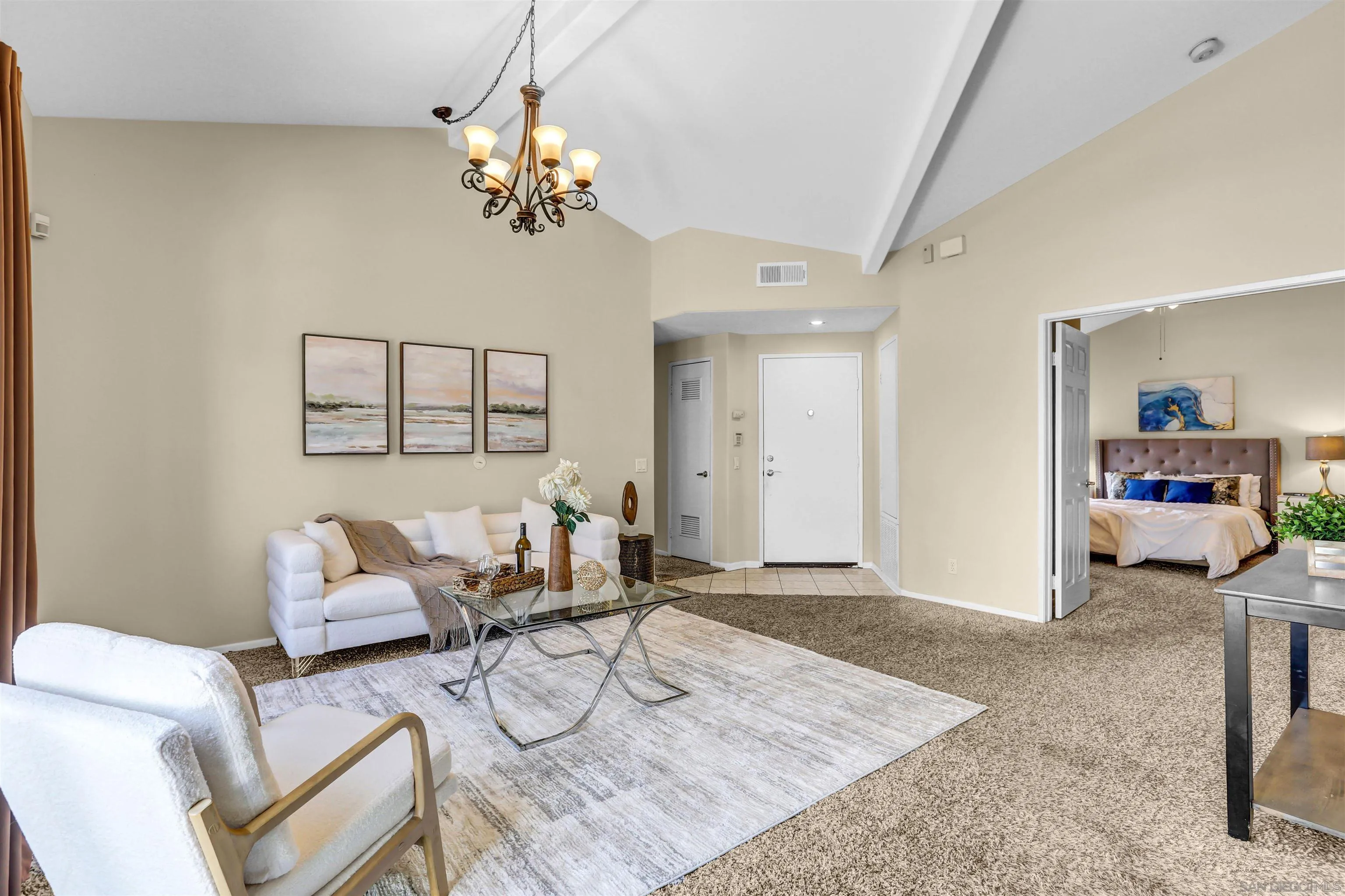 Photo #2: 260011801 Listing: Photo #2