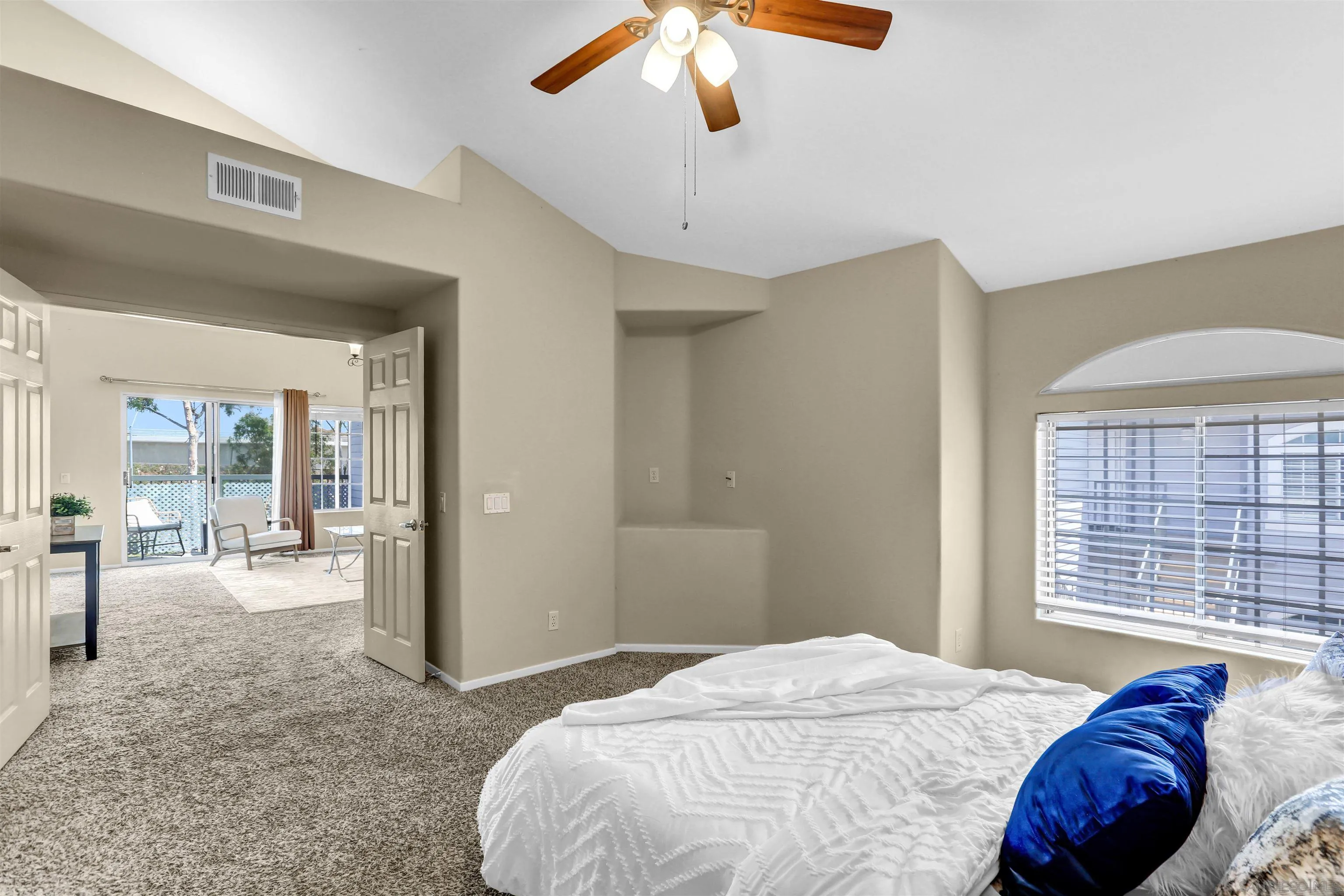 Photo #19: 260011801 Listing: Photo #19