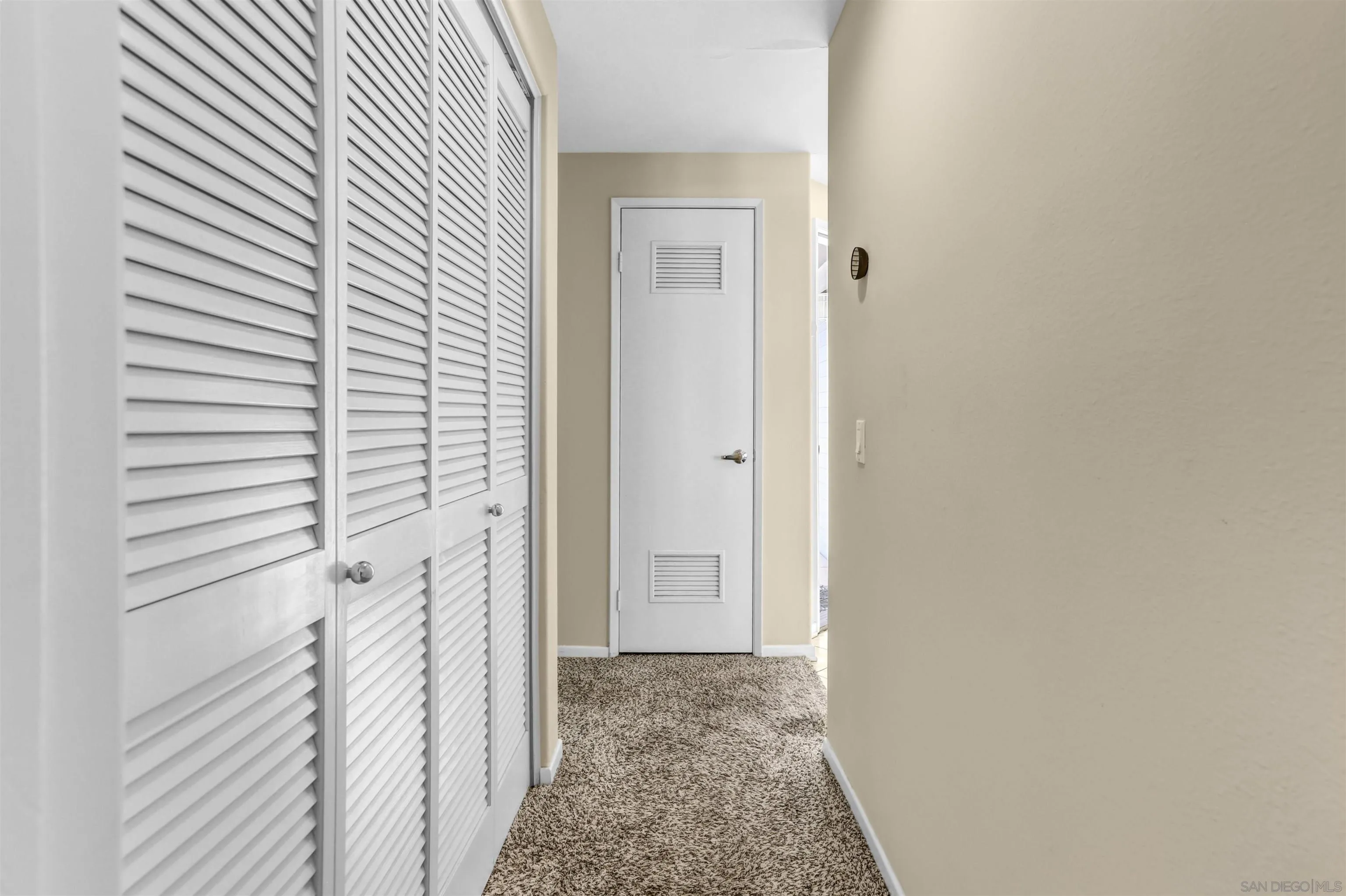 Photo #38: 260011801 Listing: Photo #38