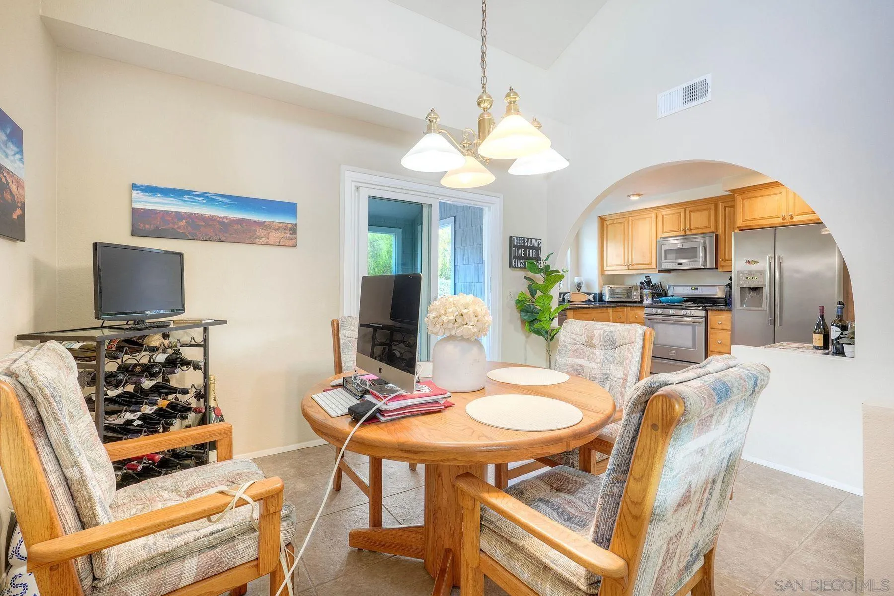 Photo #9: 260011803 Listing: Photo #9