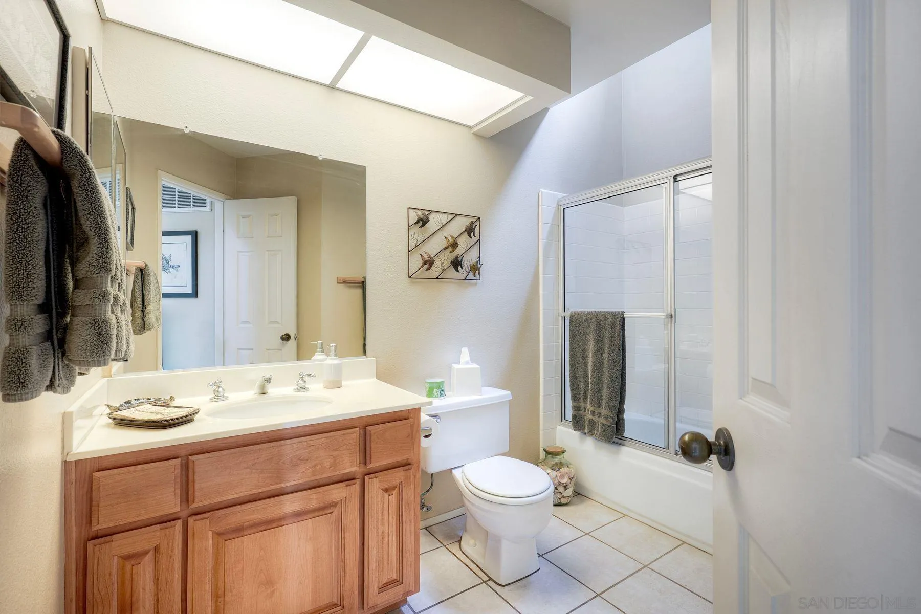 Photo #16: 260011803 Listing: Photo #16