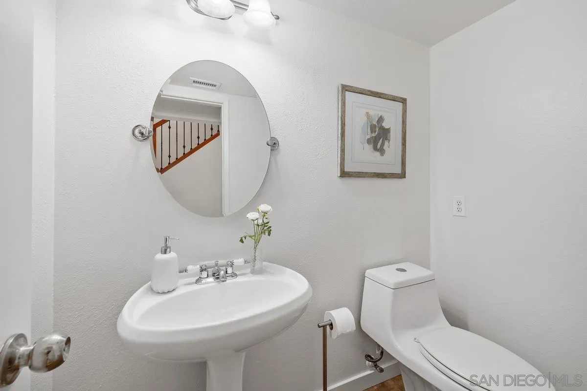 https://cdn.realtyfeed.com/cdn/127/260011808/12add5d42c19e18c6829b63ba39555b2.webp