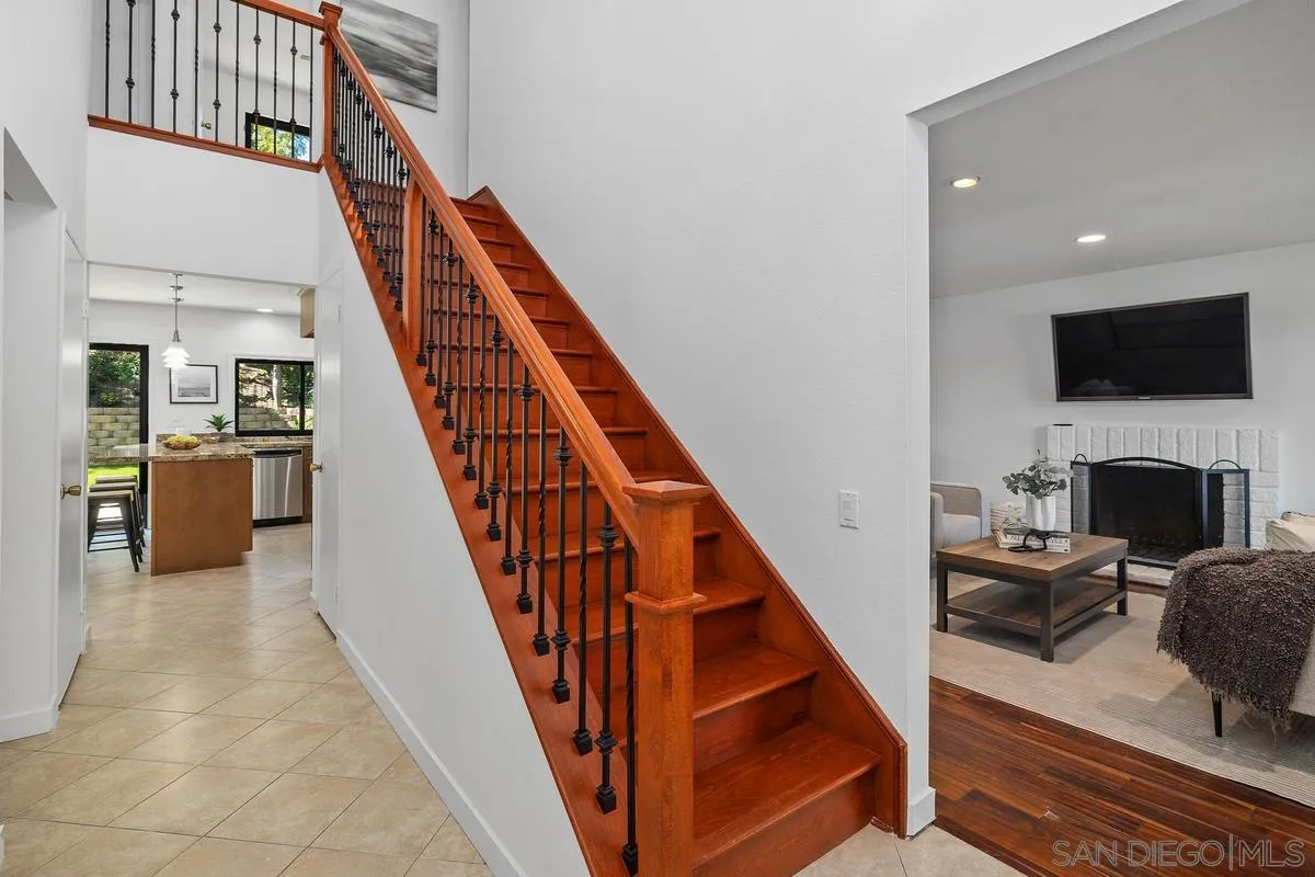 https://cdn.realtyfeed.com/cdn/127/260011808/3421d53574f87e14c9aecd2100f9152f.webp