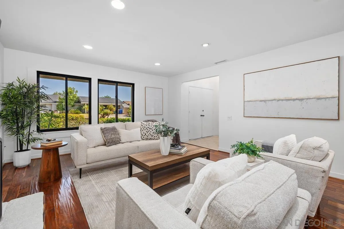 https://cdn.realtyfeed.com/cdn/127/260011808/99dc12f09e53bdd7470153cfee446197.webp