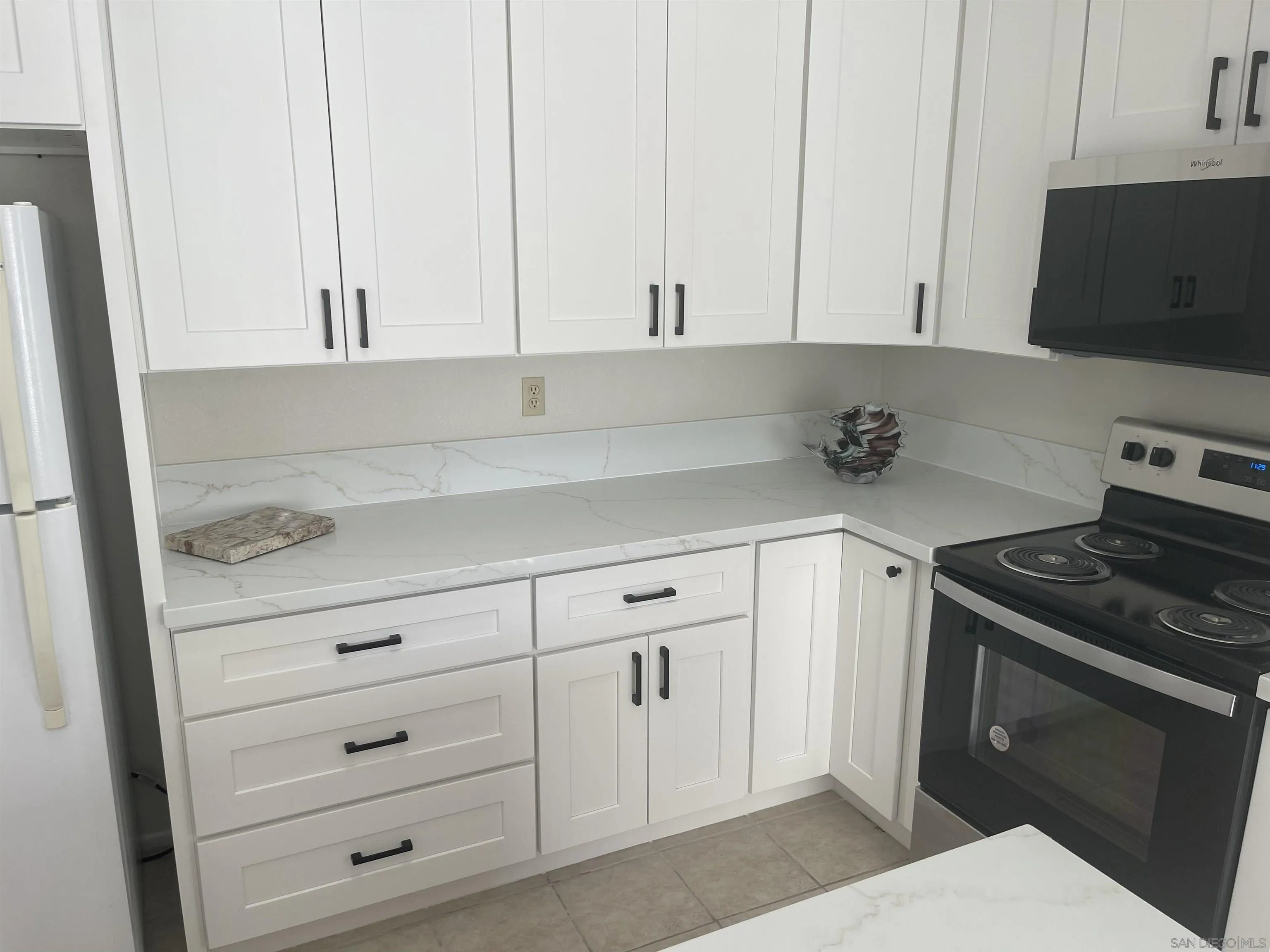 Photo #6: 260011810 Listing: Photo #6