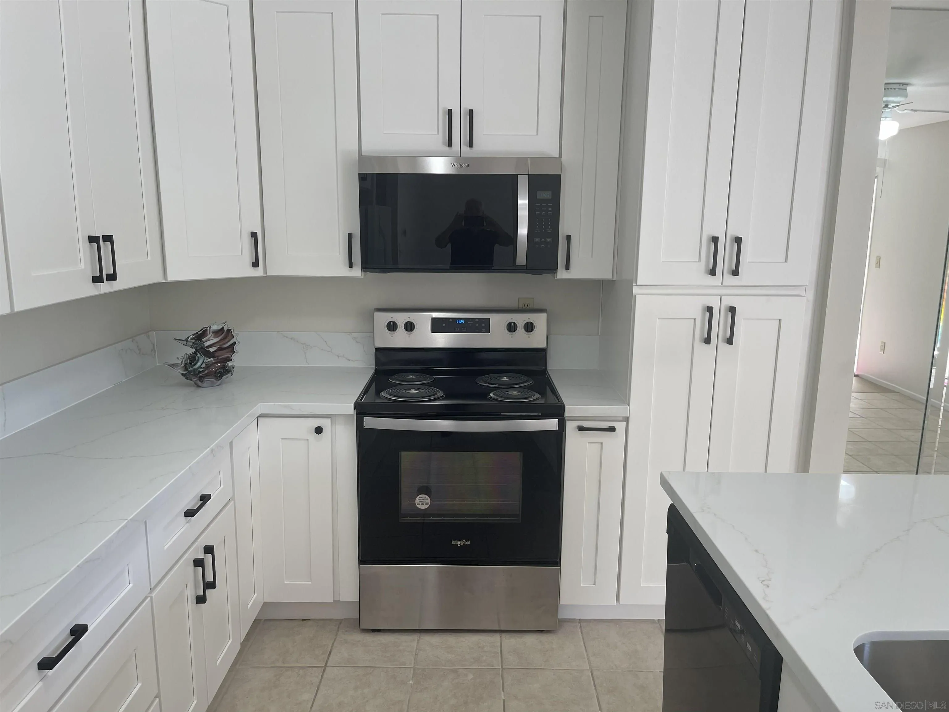 Photo #5: 260011810 Listing: Photo #5