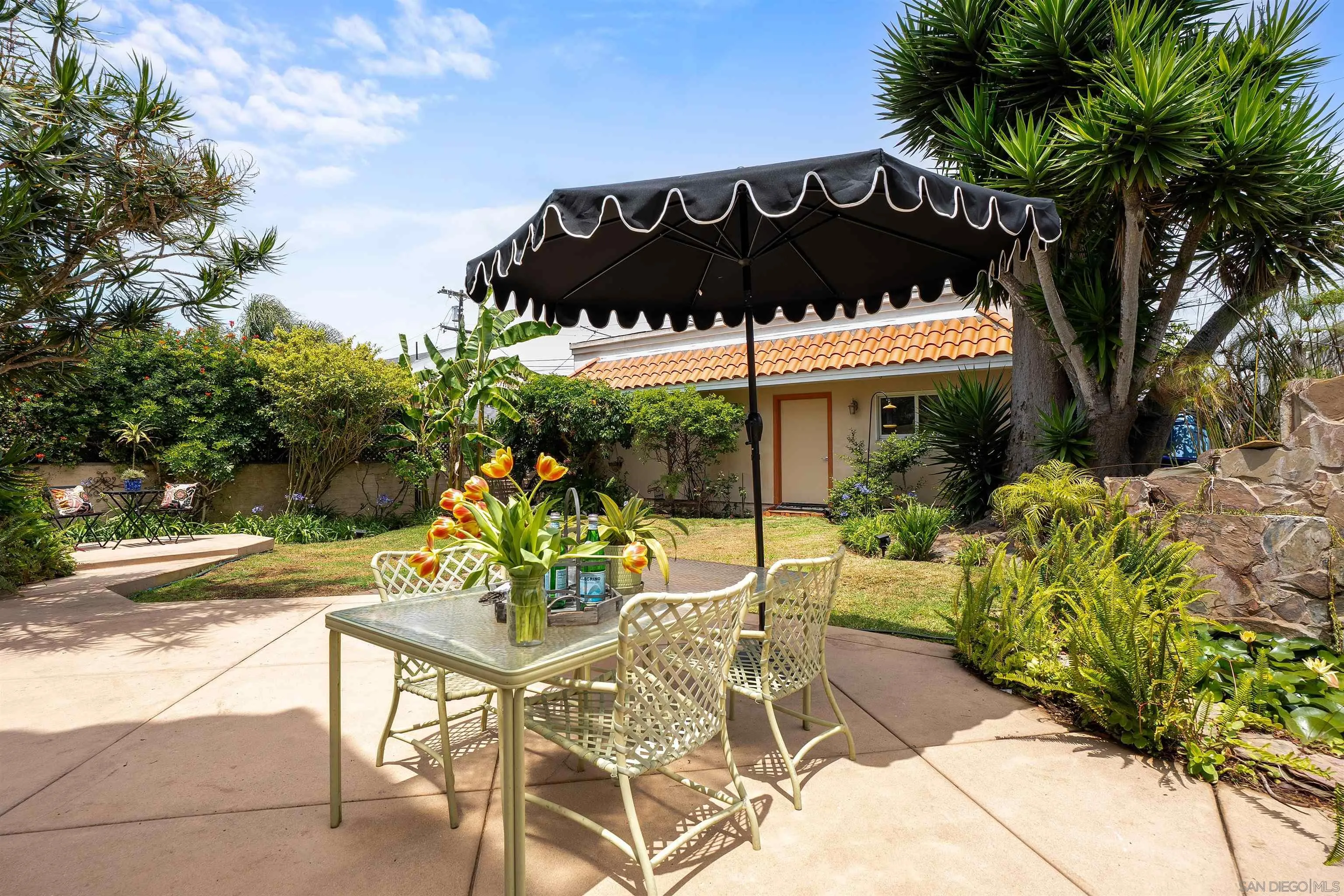 https://cdn.realtyfeed.com/cdn/127/260011815/259ef8fa62f04f6aba0d7f3f79fcca54.webp
