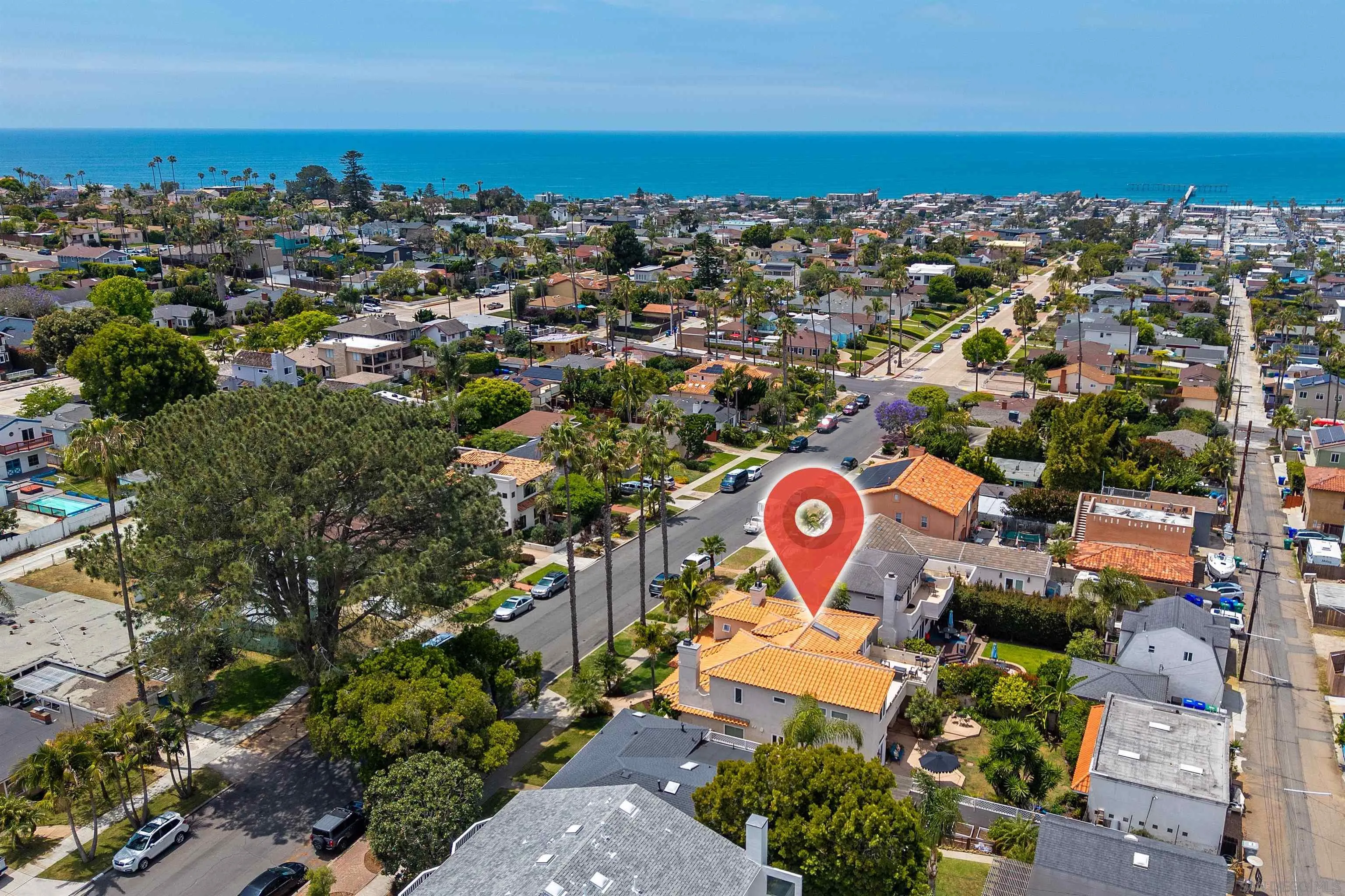 https://cdn.realtyfeed.com/cdn/127/260011815/79b504e255aeaa54ccd7a0ae7bd44672.webp